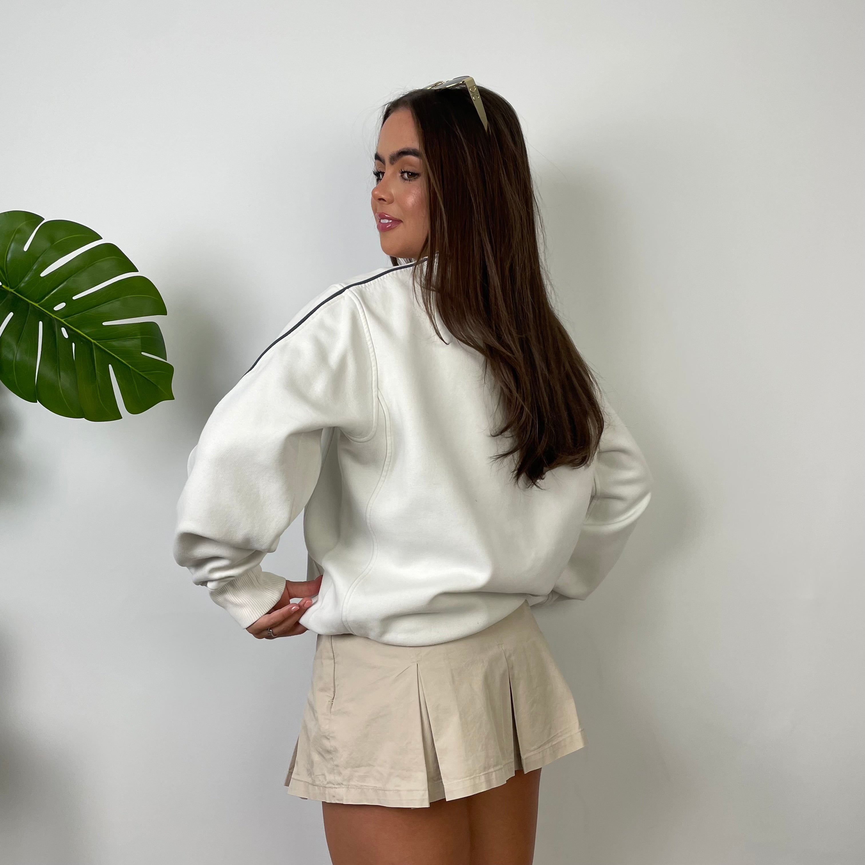 Nike White Embroidered Swoosh Sweatshirt (S)