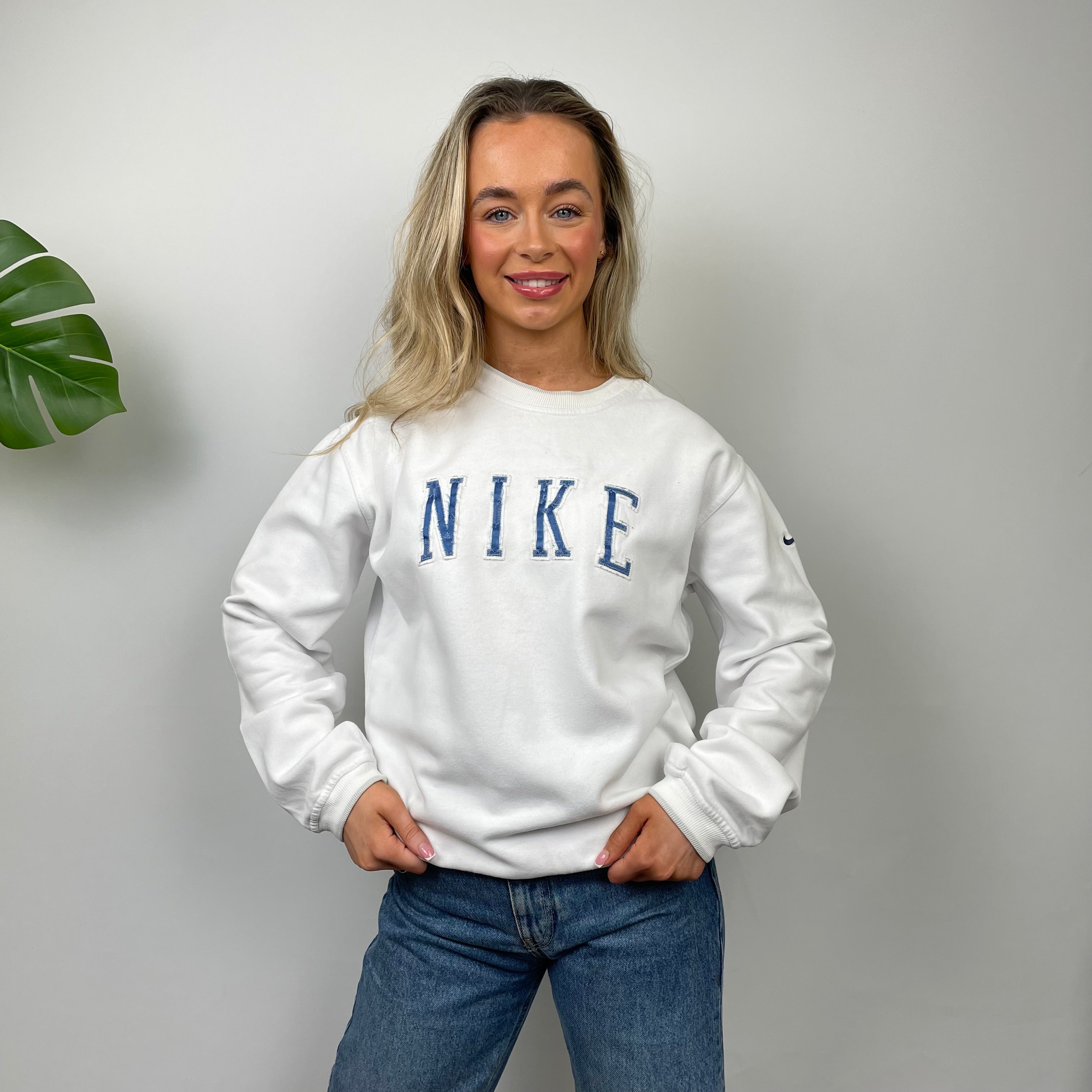 Nike RARE White Embroidered Spell Out Sweatshirt (M)