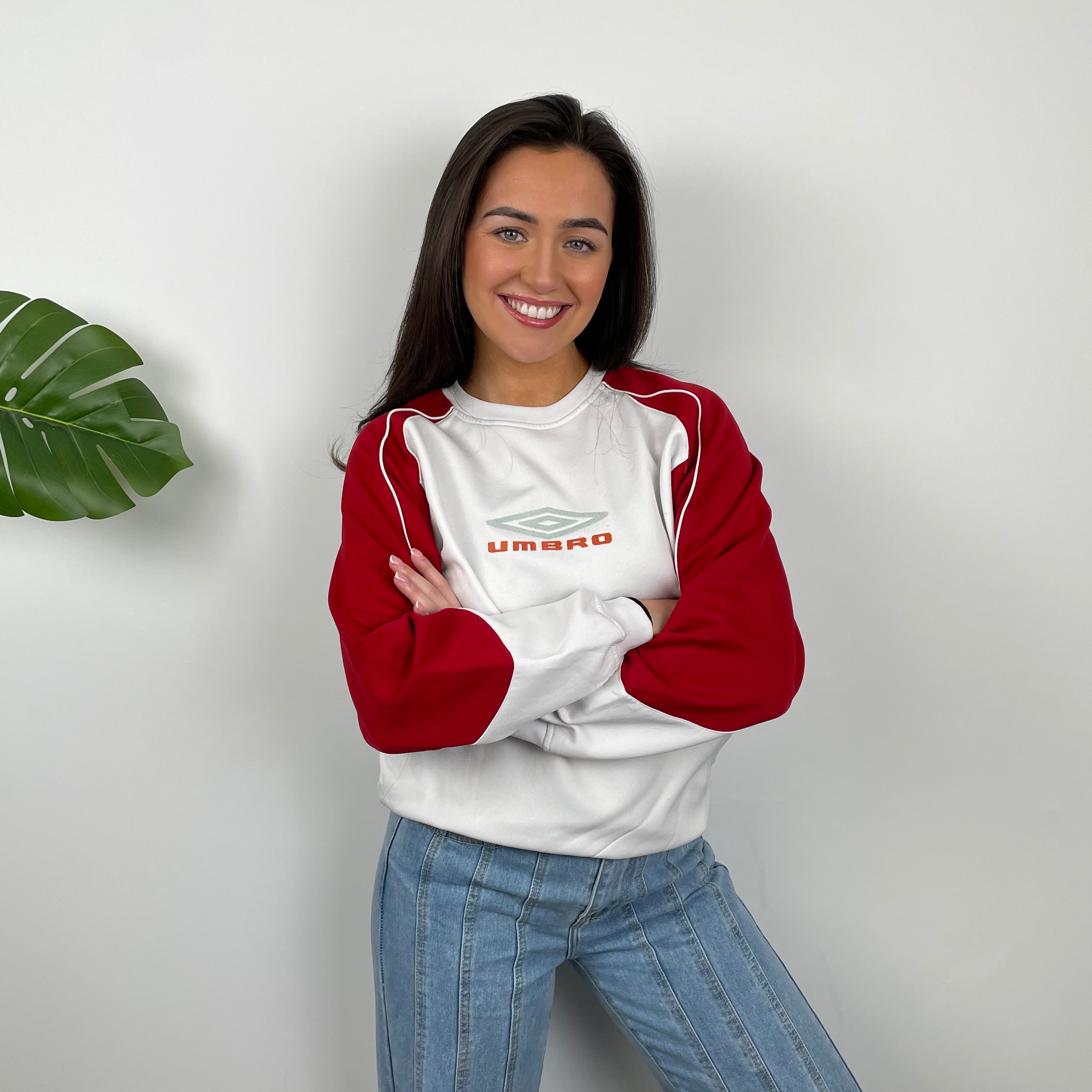 Umbro White Embroidered Spell Out Sweatshirt (L)