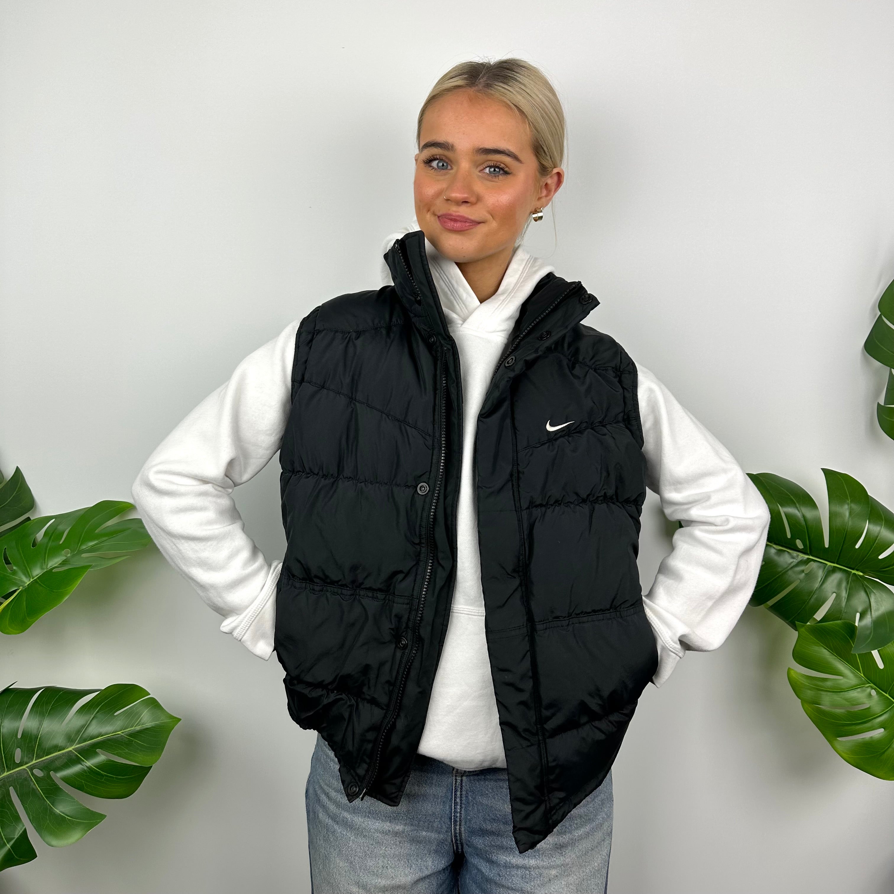 Nike Black Embroidered Swoosh Puffer Gilet (S)