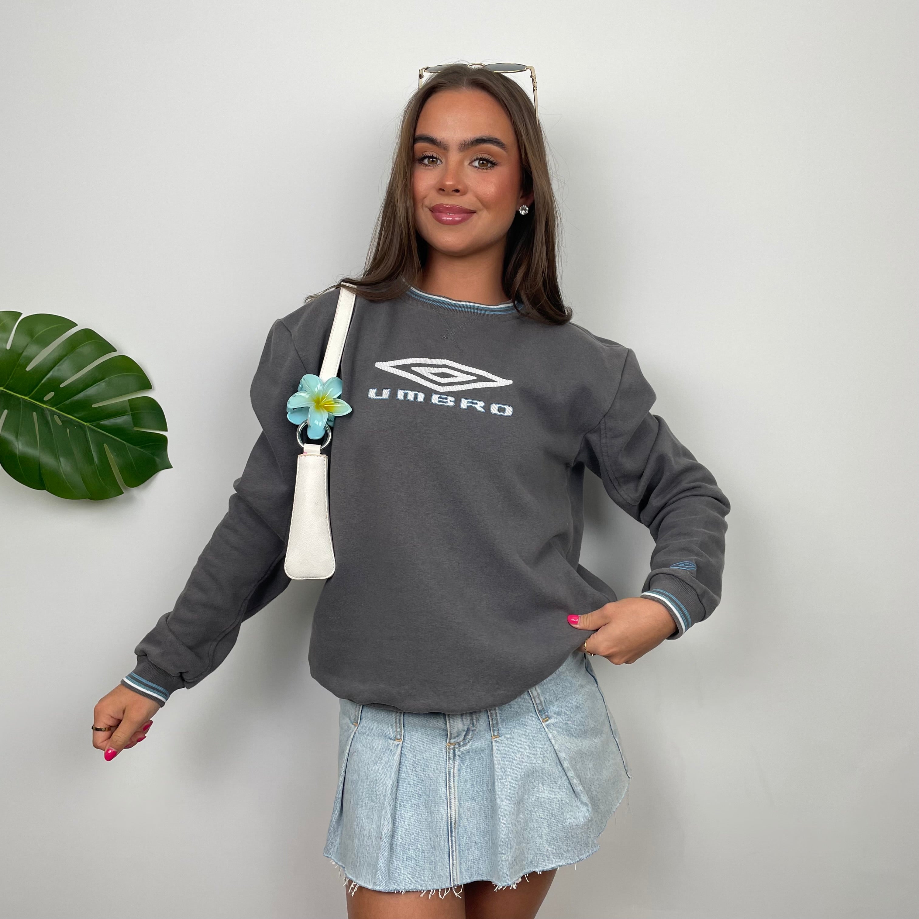 Umbro Grey Embroidered Spell Out Sweatshirt (M)