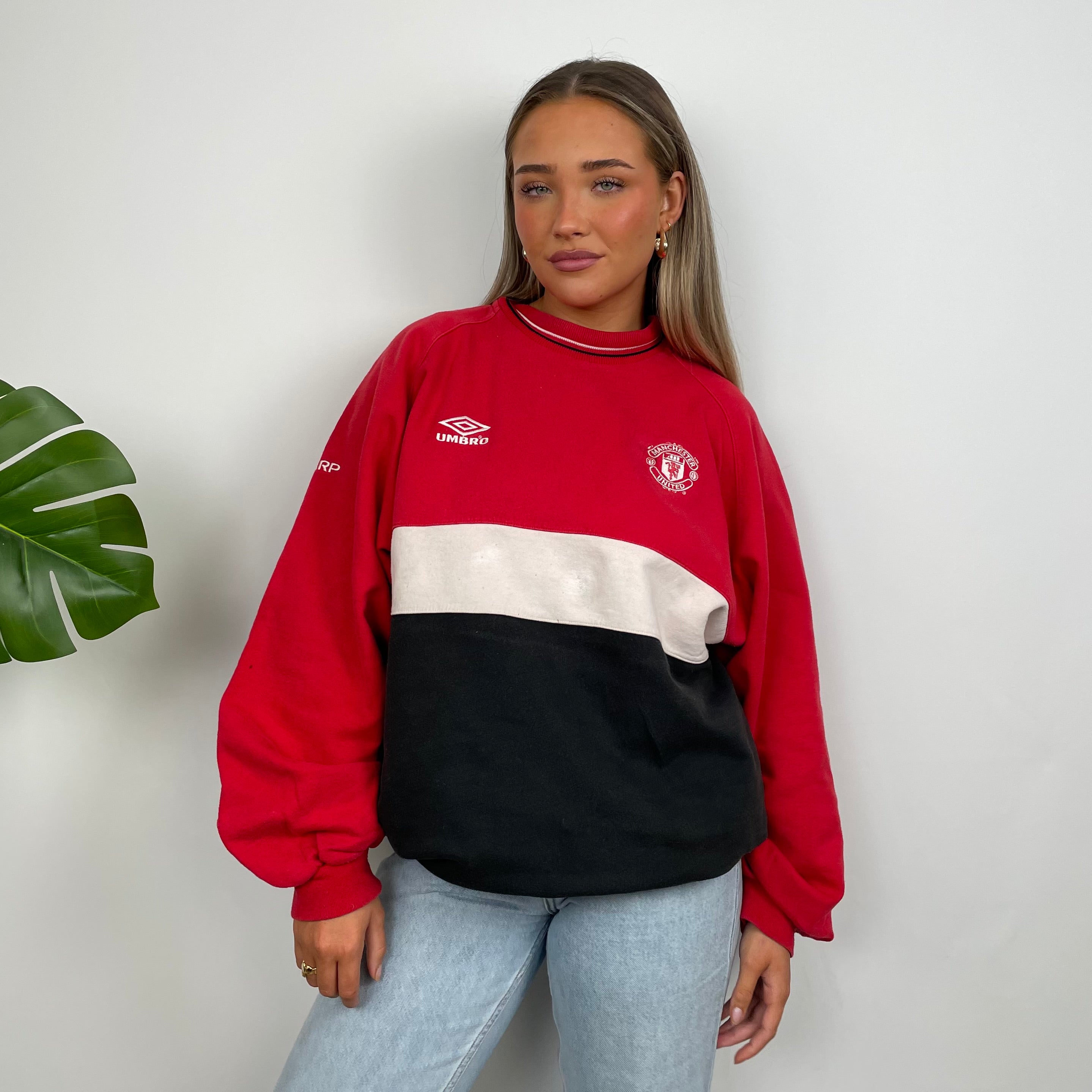 Umbro X Manchester United RARE Red Embroidered Spell Out Sweatshirt (XL)