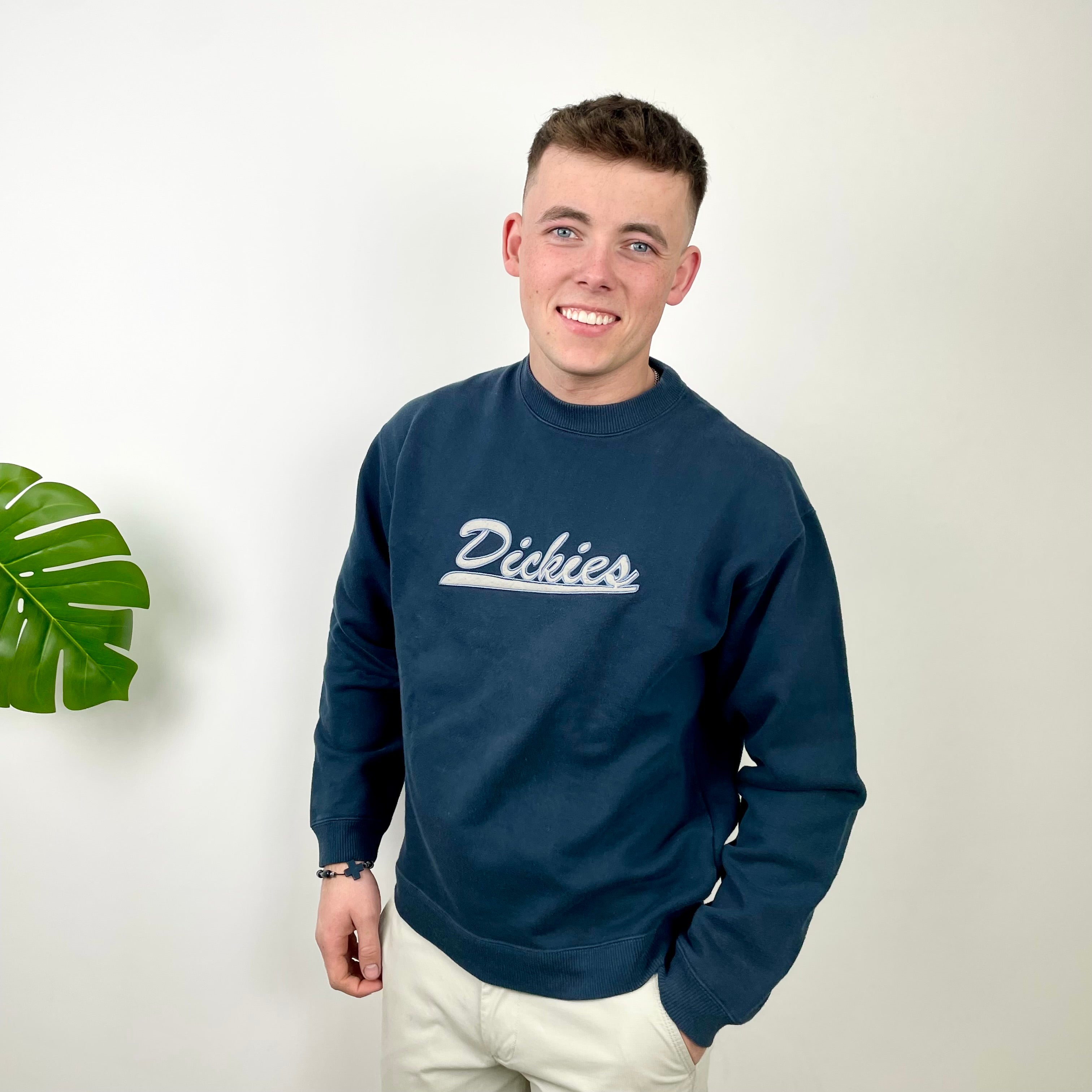 Dickies Navy Embroidered Spell Out Sweatshirt (M)