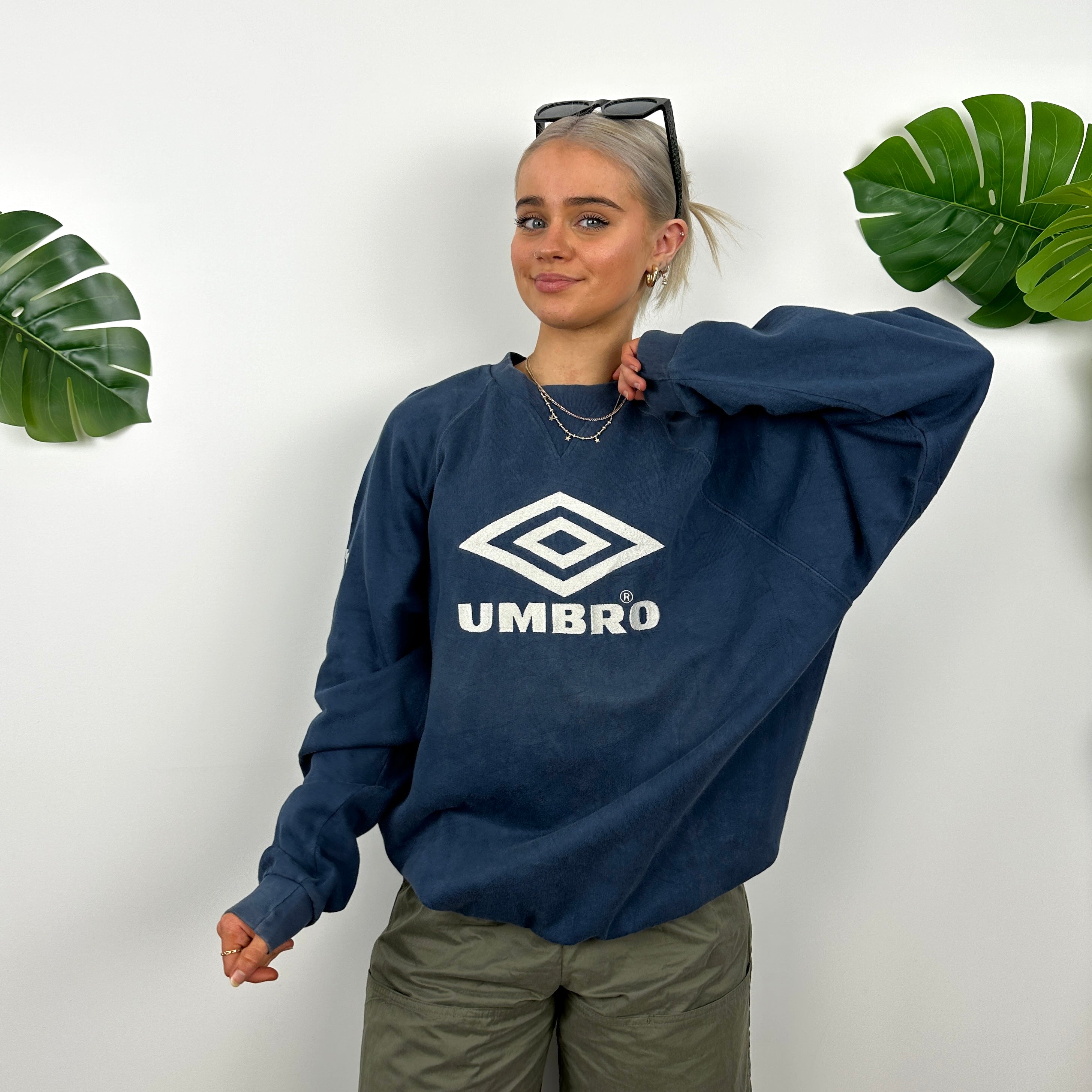 Umbro Navy Embroidered Spell Out Sweatshirt (M)