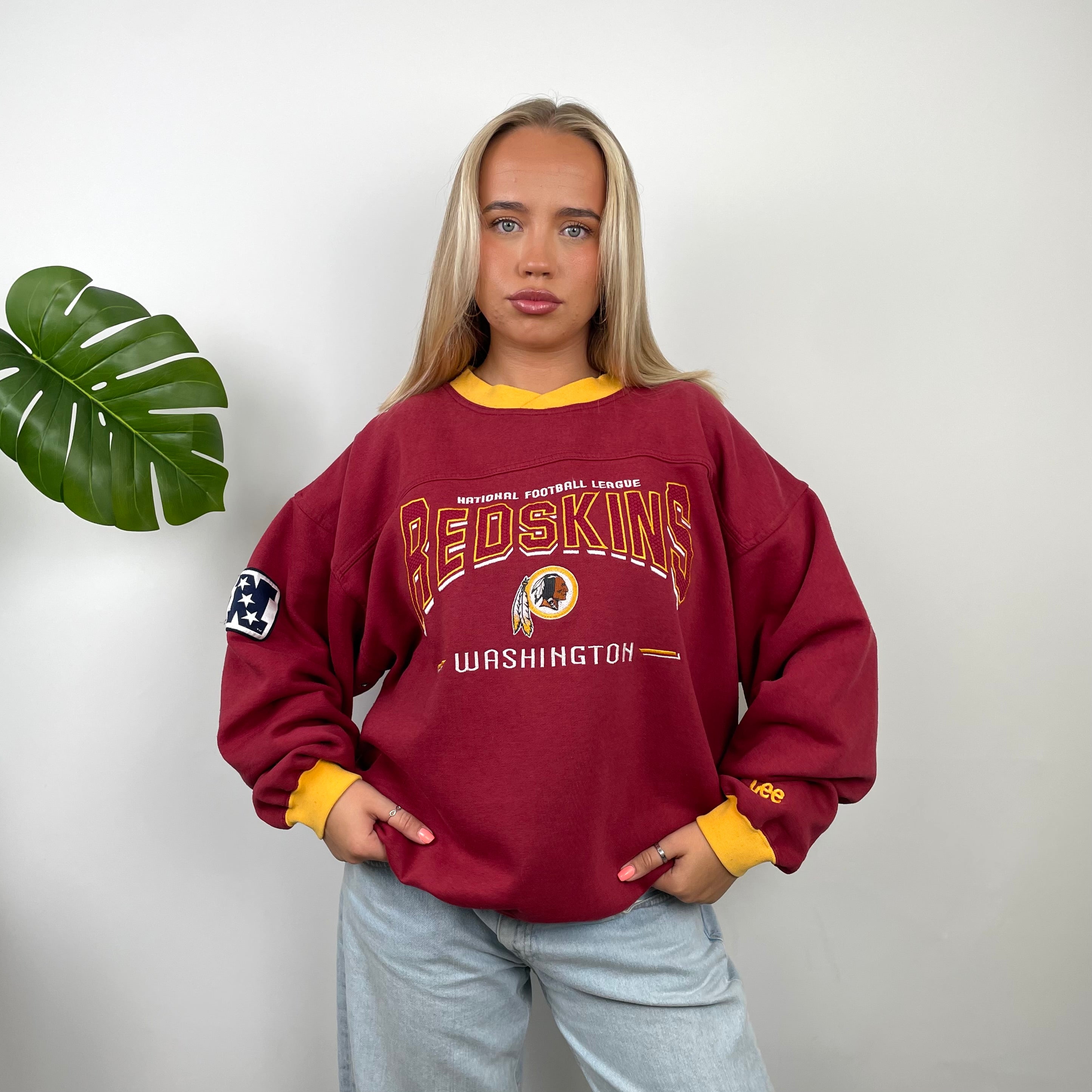NFL Washington Redskins Red Embroidered Spell Out Sweatshirt (M)