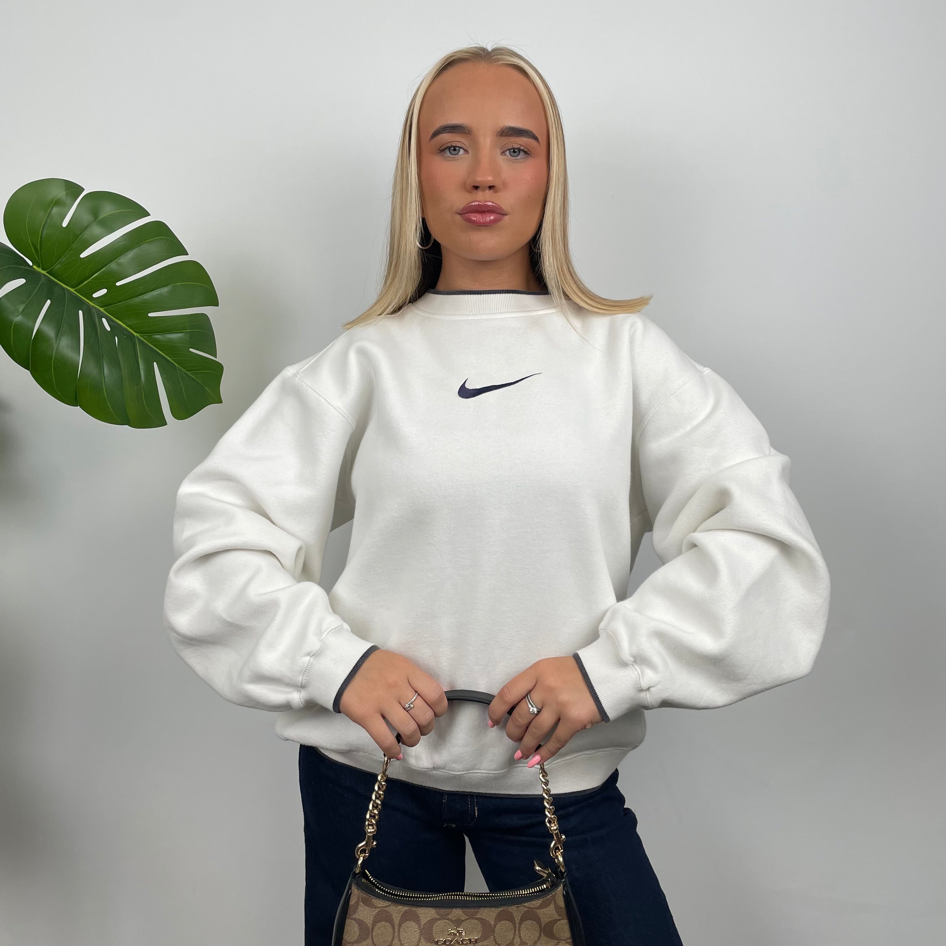 Nike White Embroidered Centre Swoosh Sweatshirt (M)