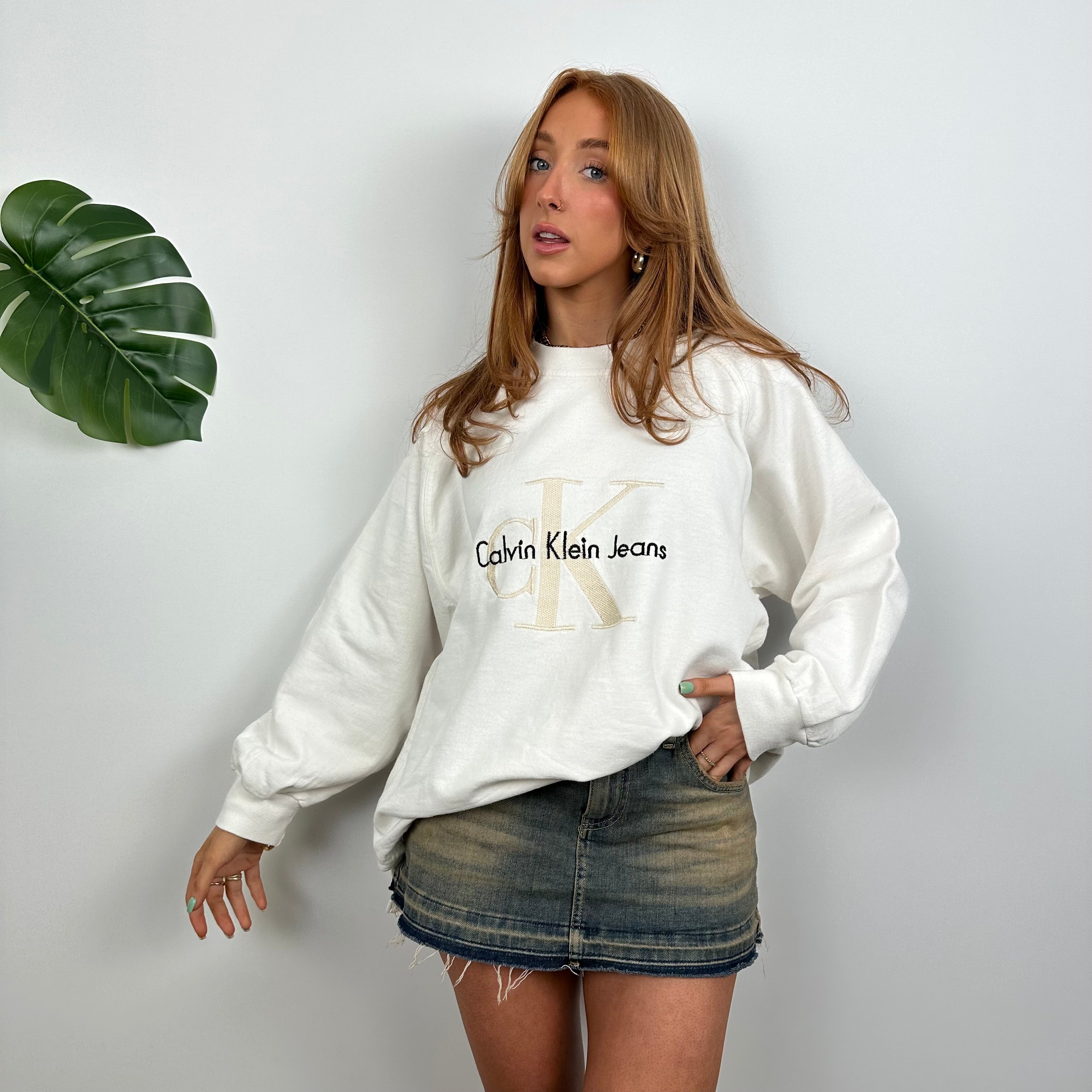 Calvin Klein RARE Cream Embroidered Spell Out Sweatshirt (M)