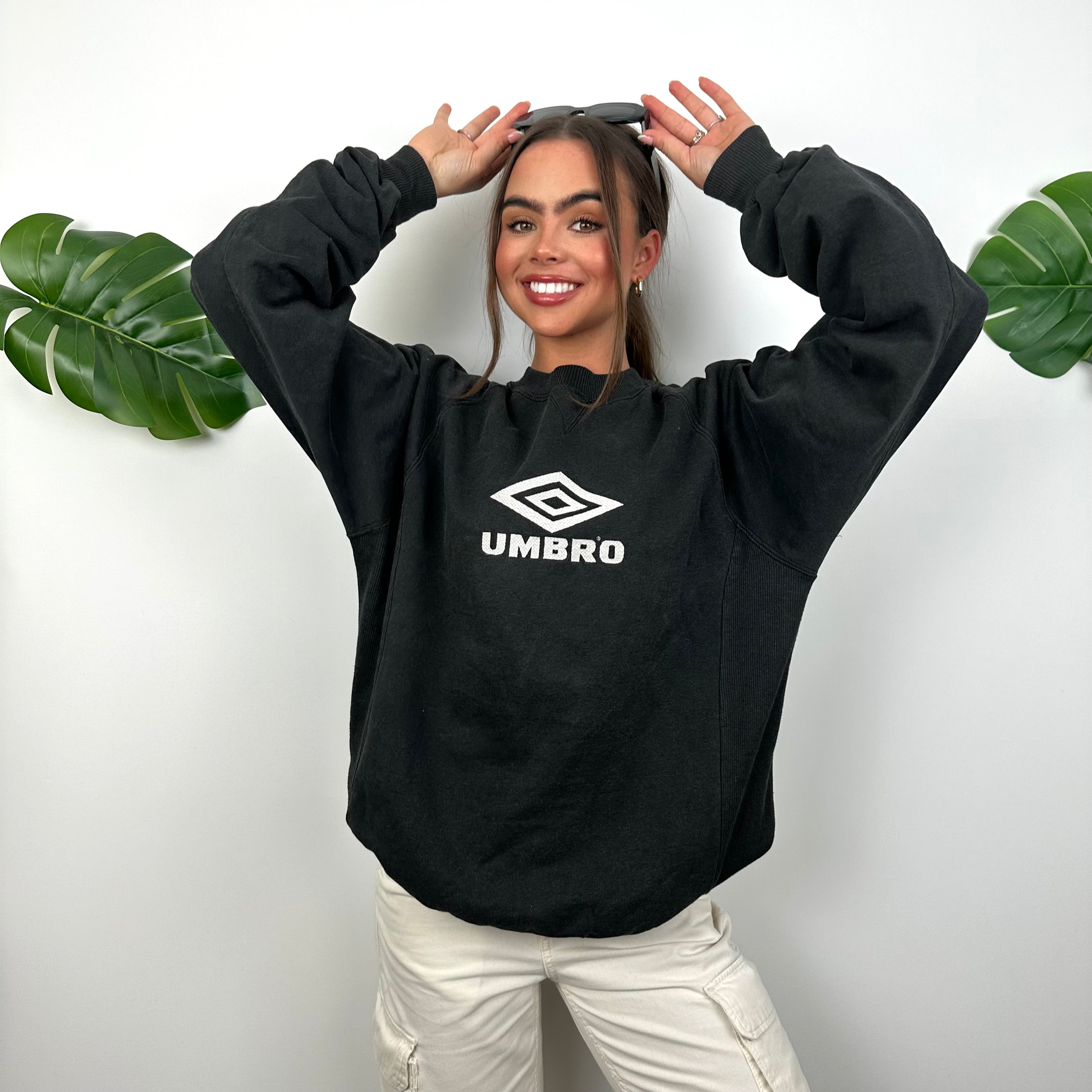 Umbro Black Embroidered Spell Out Sweatshirt (L)