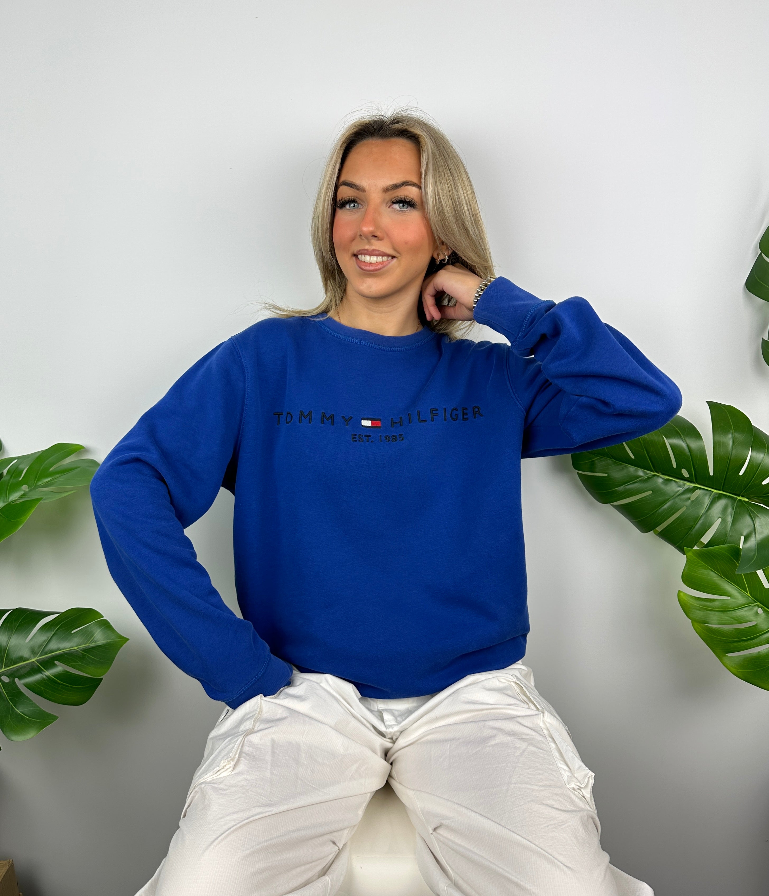 Tommy Hilfiger Blue Embroidered Spell Out Sweatshirt (M)