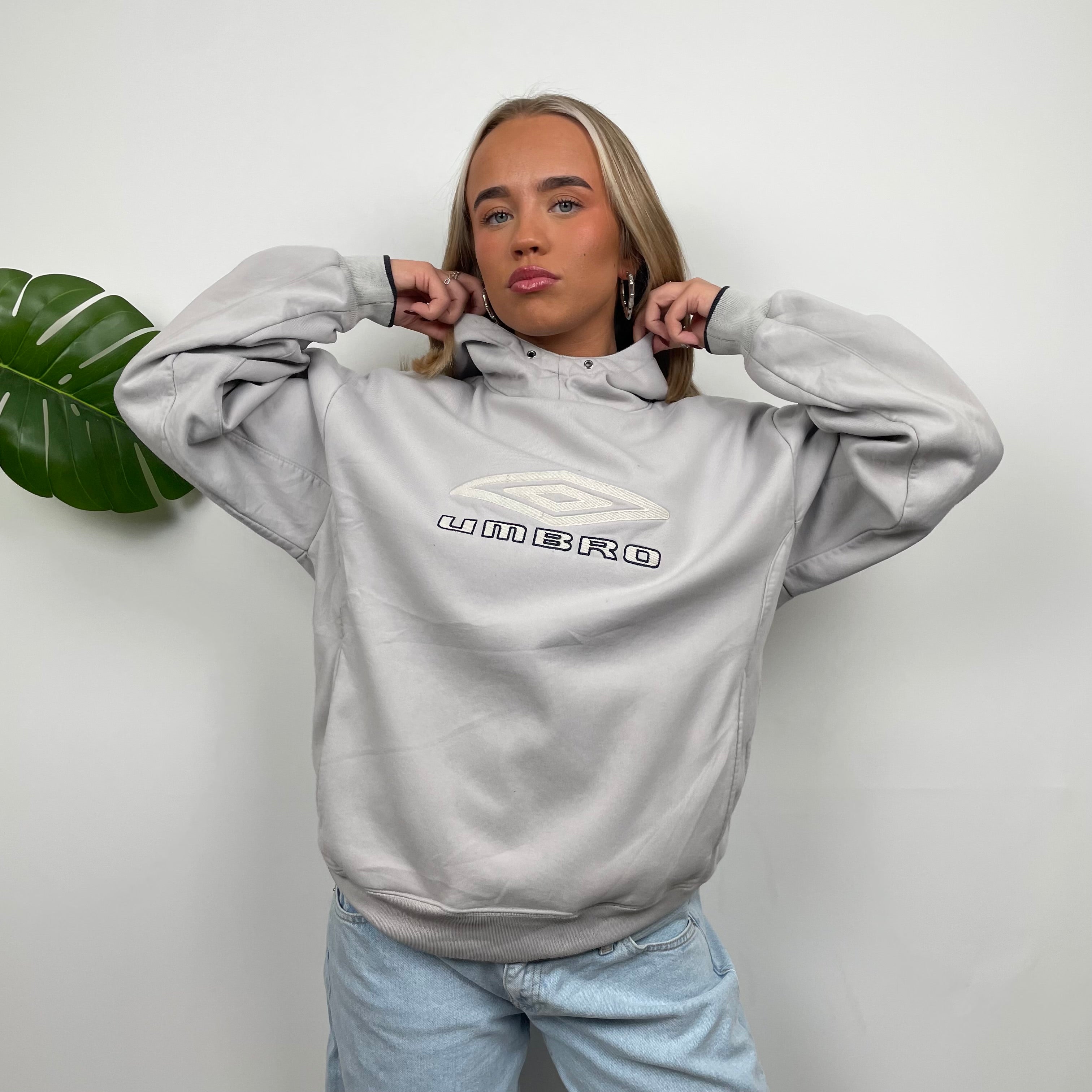 Umbro RARE Grey Embroidered Spell Out Hoodie (M)