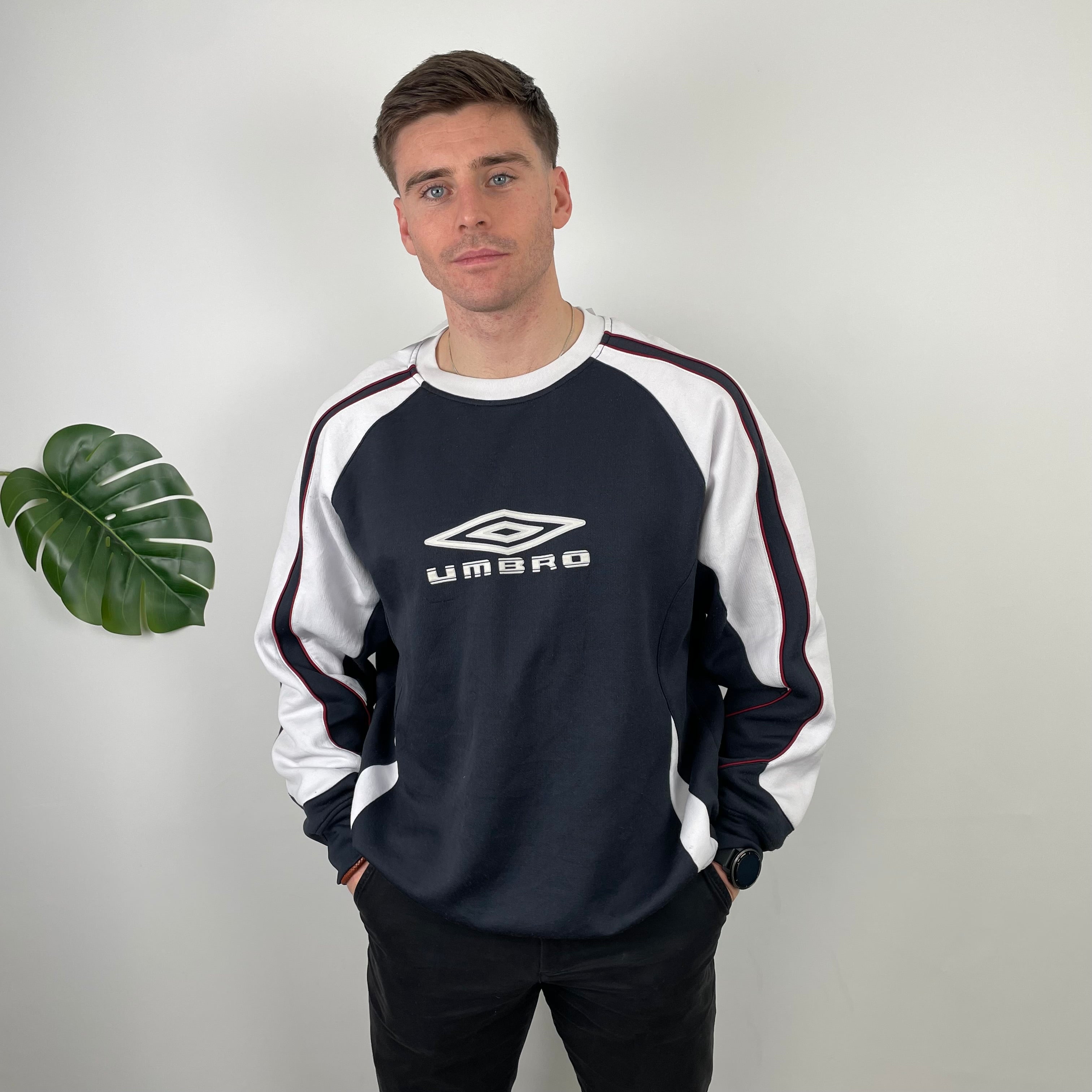 Umbro Navy Embroidered Spell Out Sweatshirt (L)
