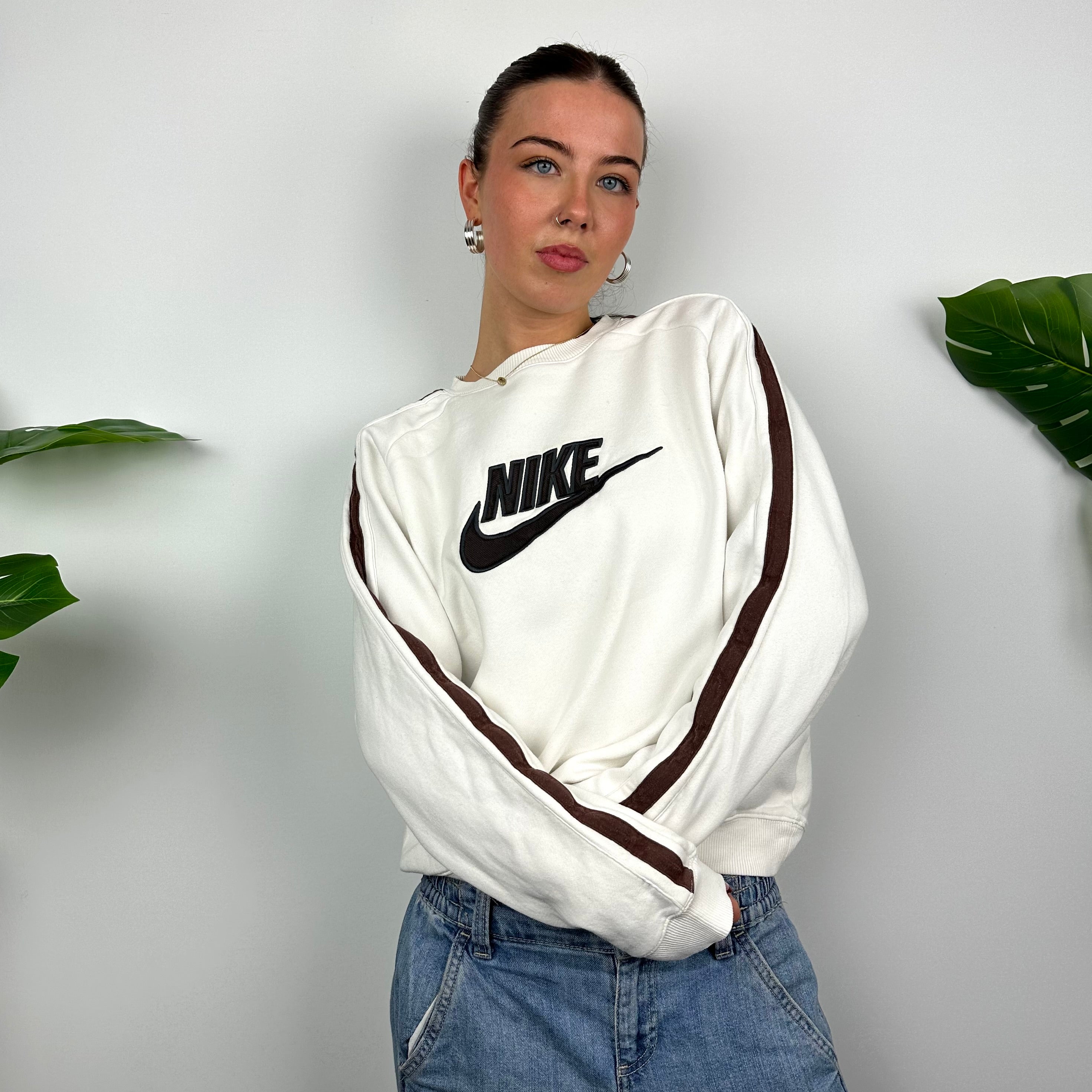 Nike White Embroidered Spell Out Sweatshirt (S)