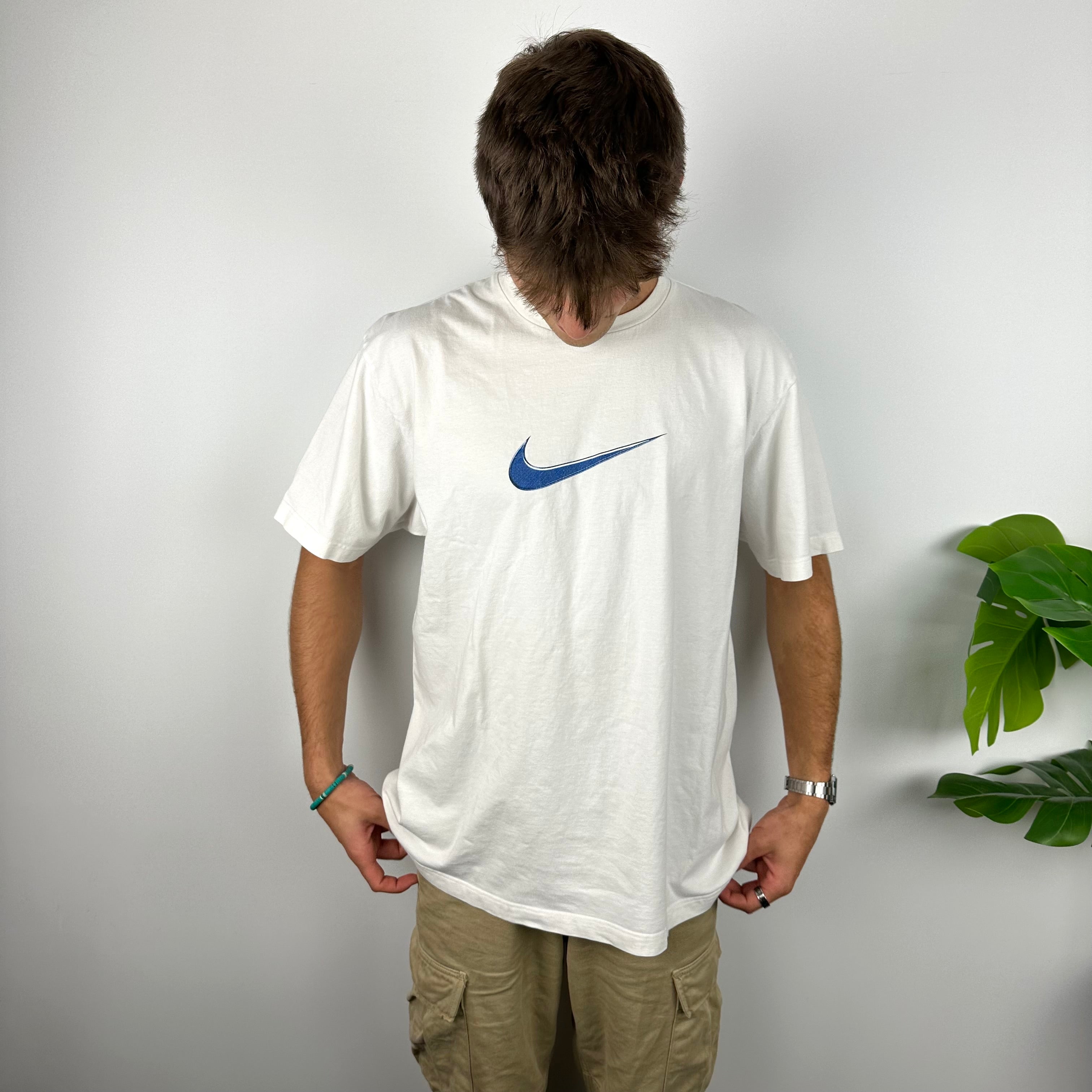 Nike White Swoosh T Shirt (XXL)