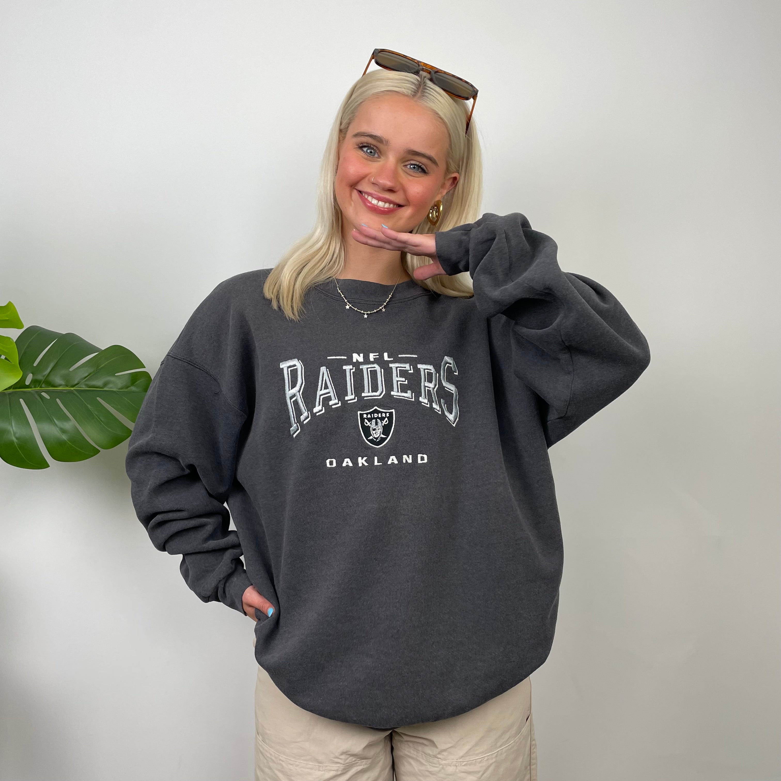 NFL Las Vegas Raiders Grey Embroidered Spell Out Sweatshirt (L)