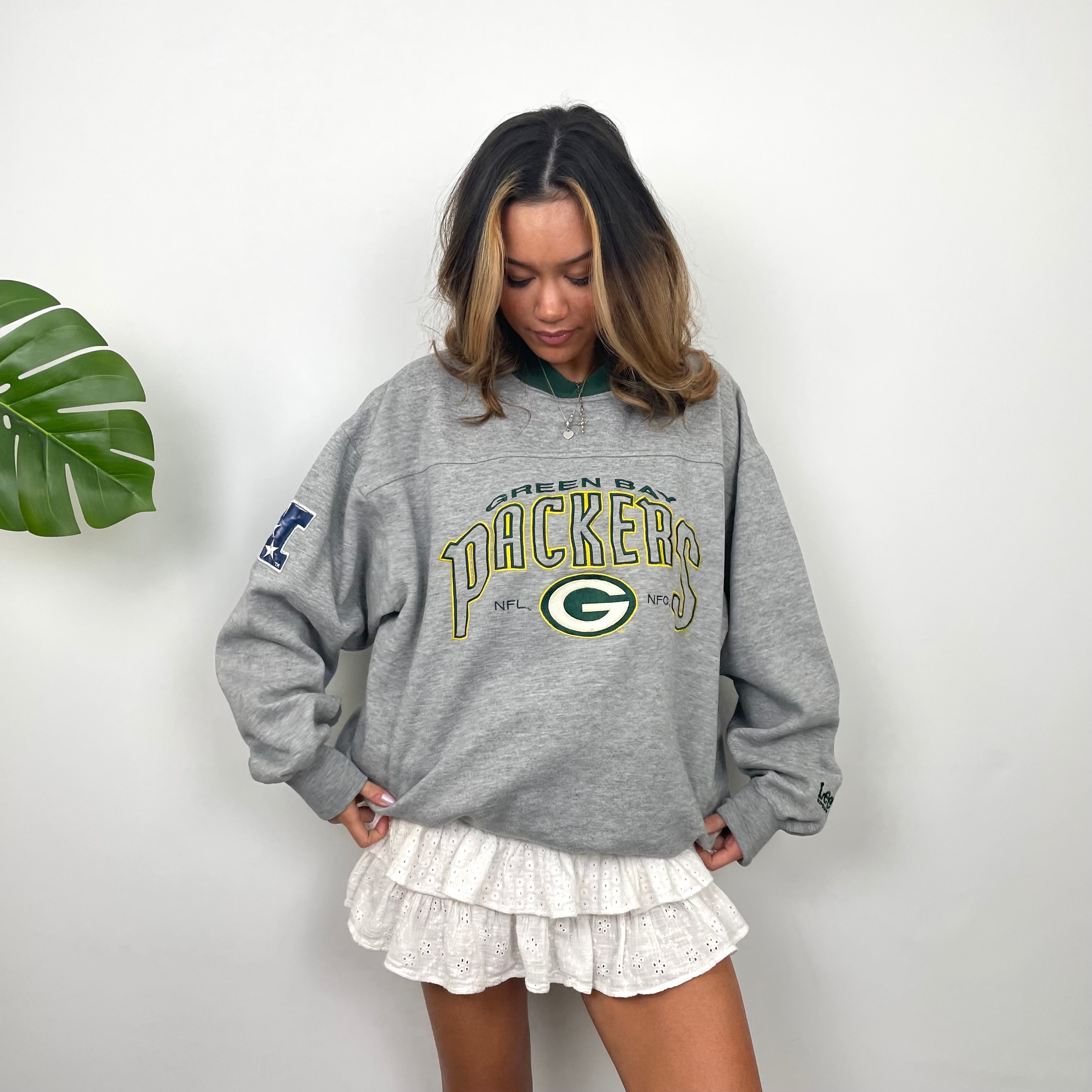 Green Bay Packers RARE Grey Embroidered Spell Out Sweatshirt (L)