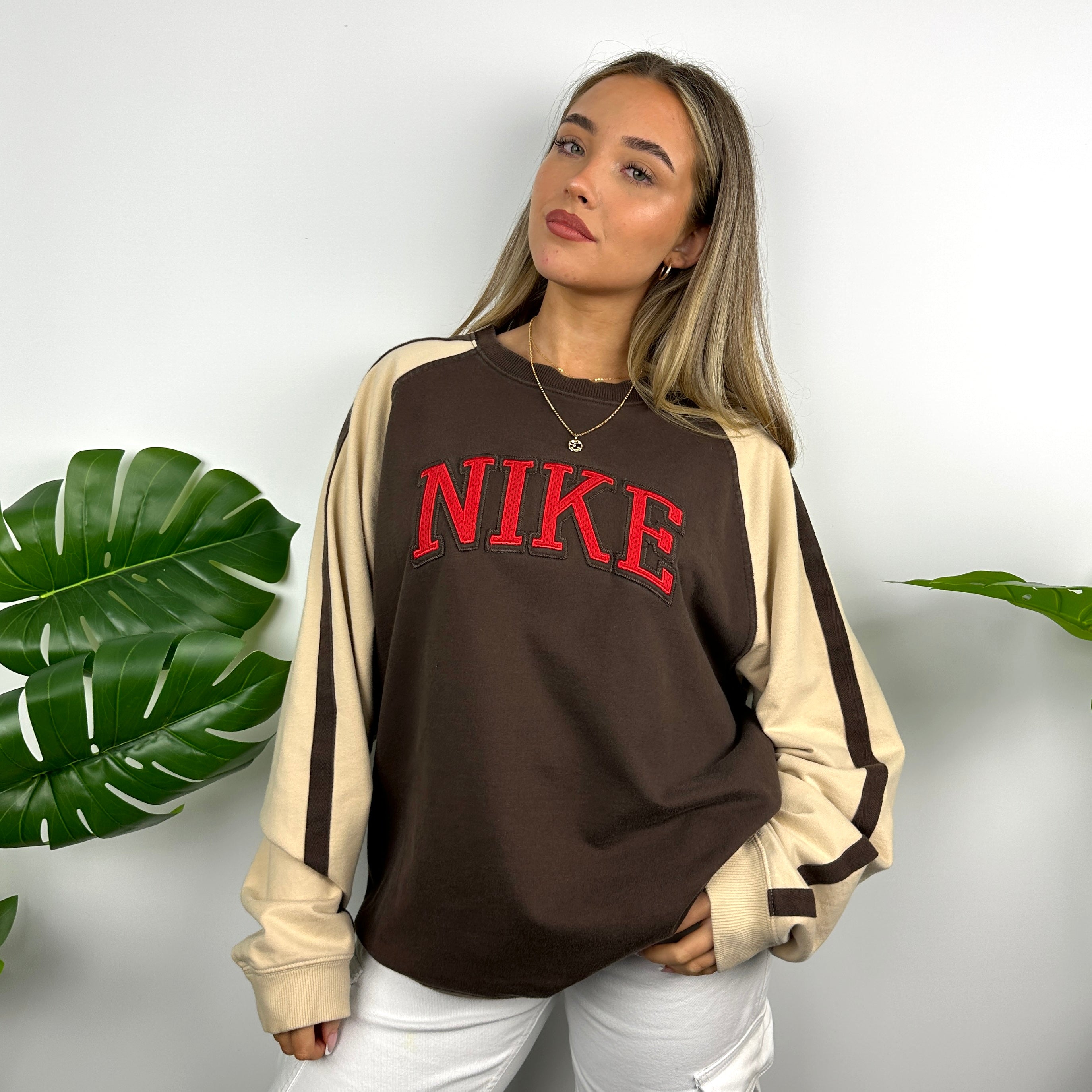 Nike Brown Embroidered Spell Out Sweatshirt (XL)