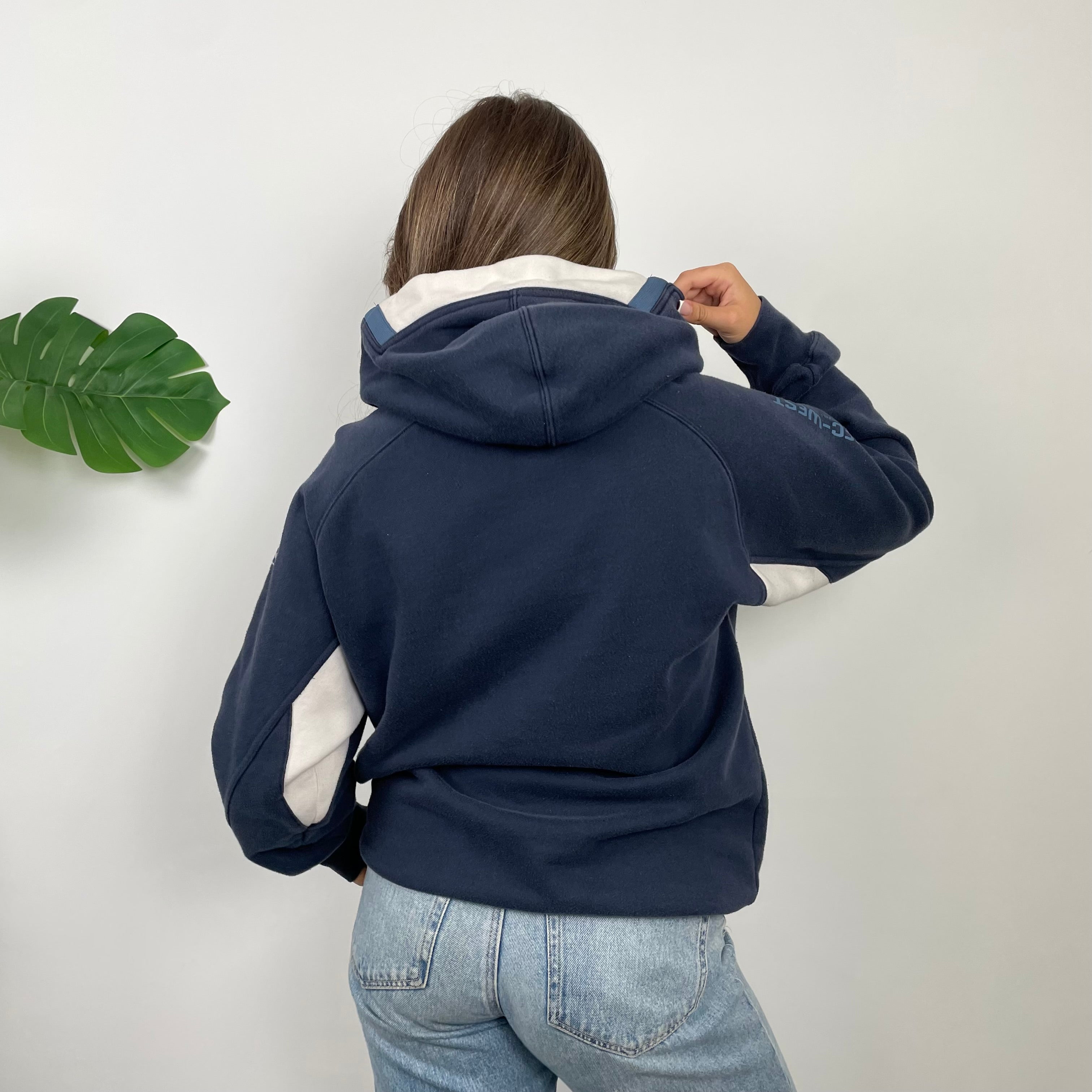 NFL Seattle Seahawks Navy Embroidered Spell Out Sweatshirt (M)