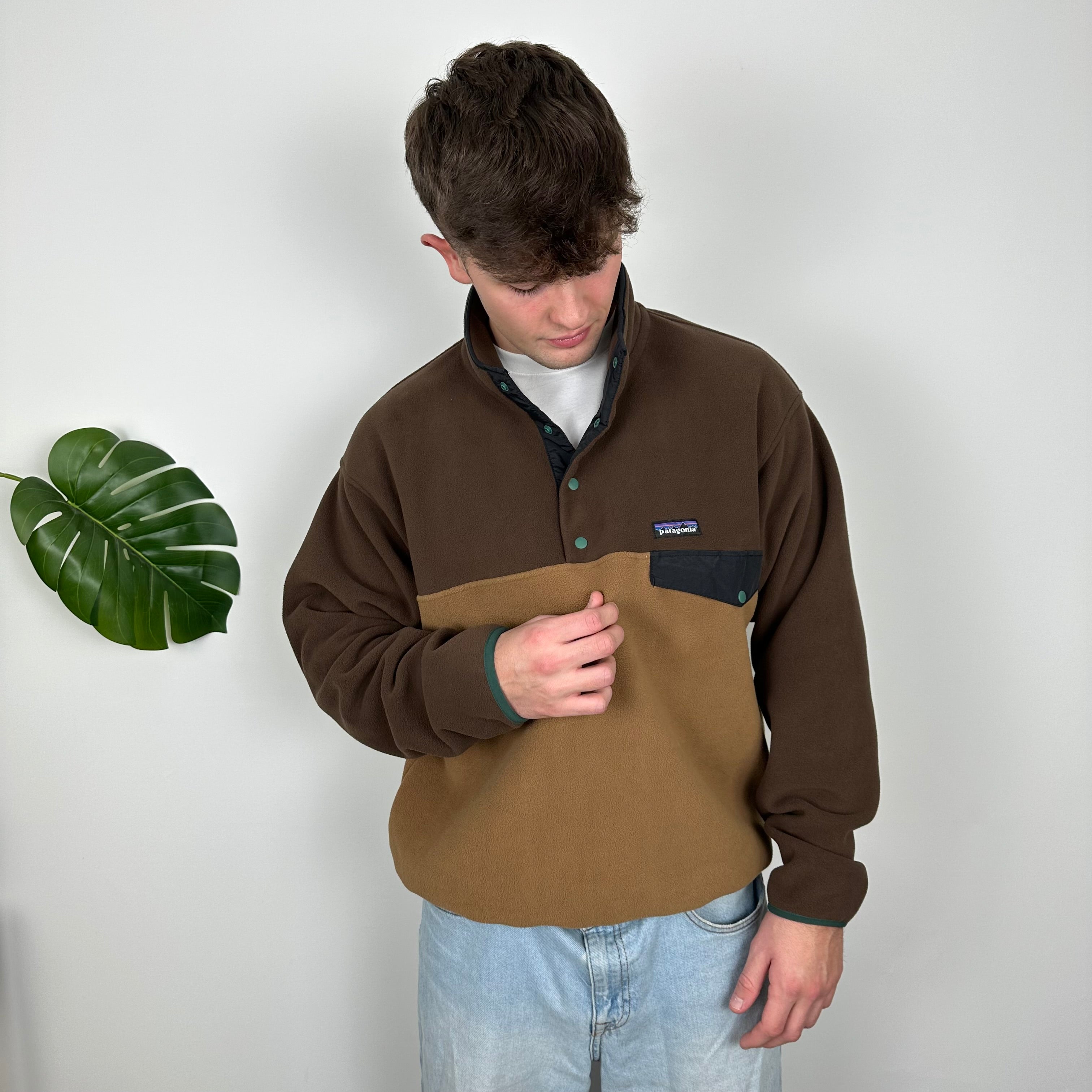 Patagonia Brown Embroidered Spell Out Teddy Bear Fleece Sweatshirt (L)