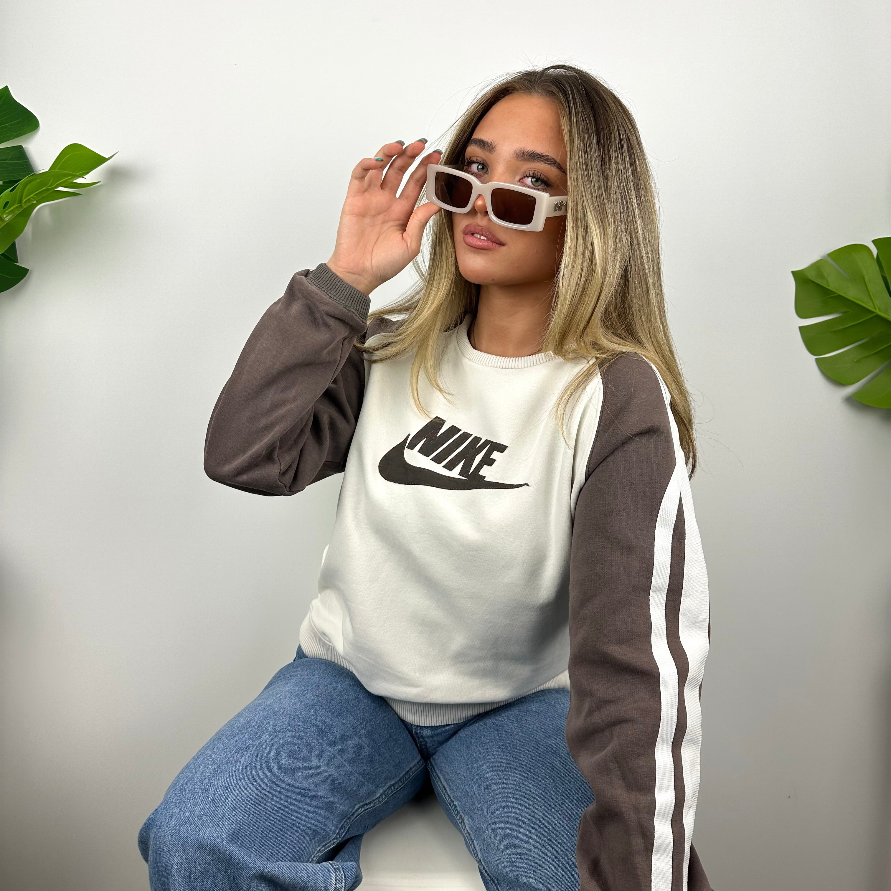 Nike White Embroidered Spell Out Sweatshirt (S)