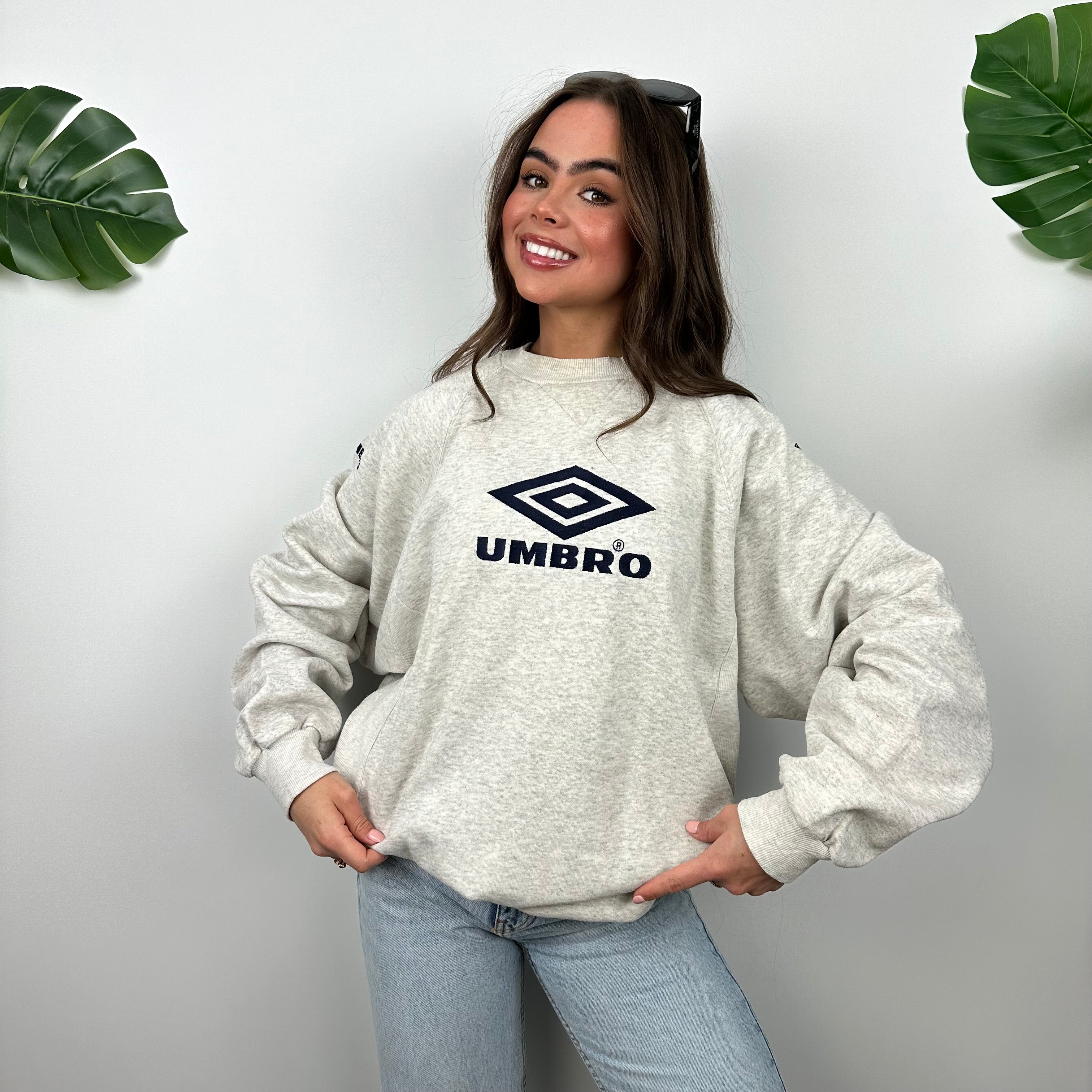 Umbro Grey Embroidered Spell Out Sweatshirt (L)