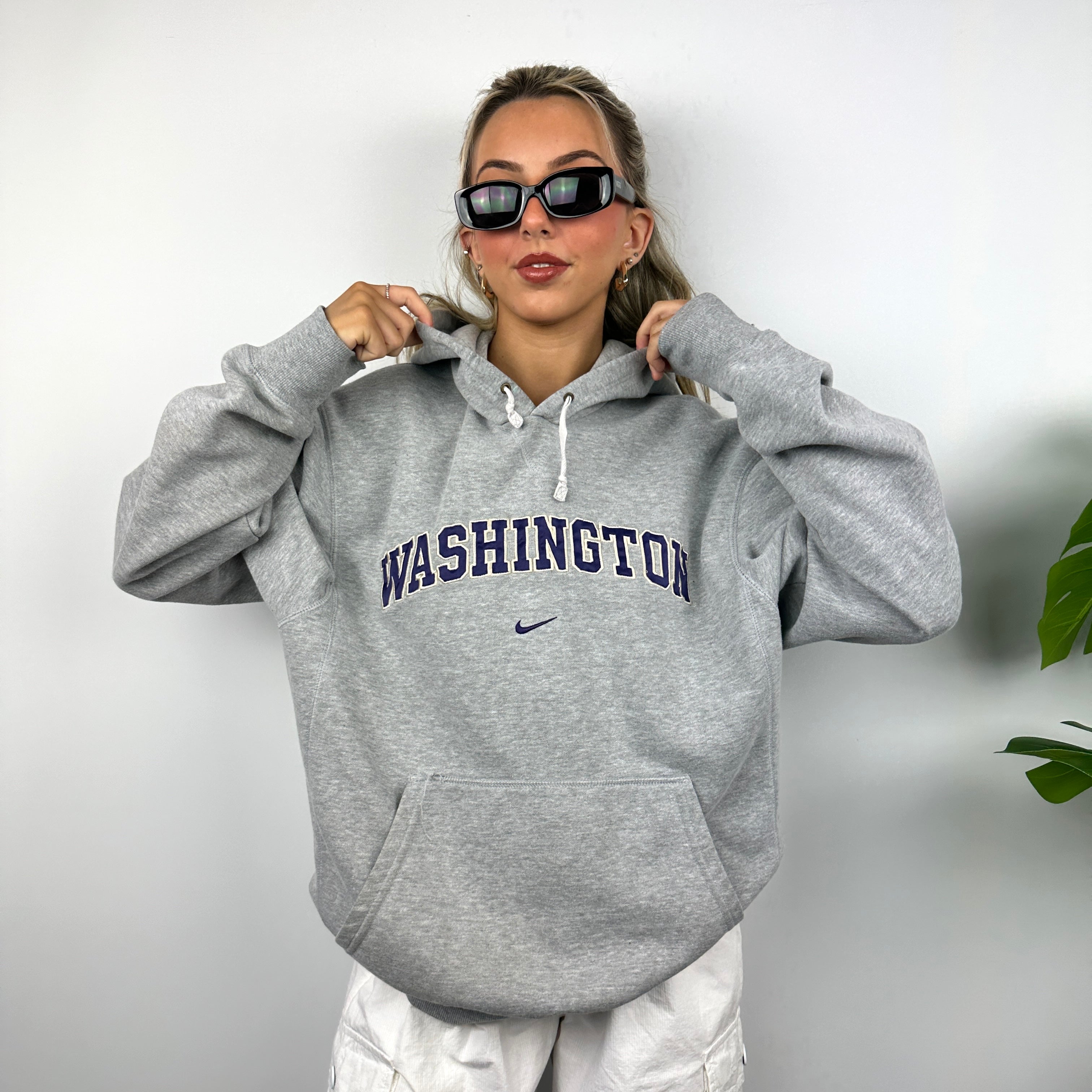 Nike X Washington Grey Embroidered Spell Out Hoodie (XL)