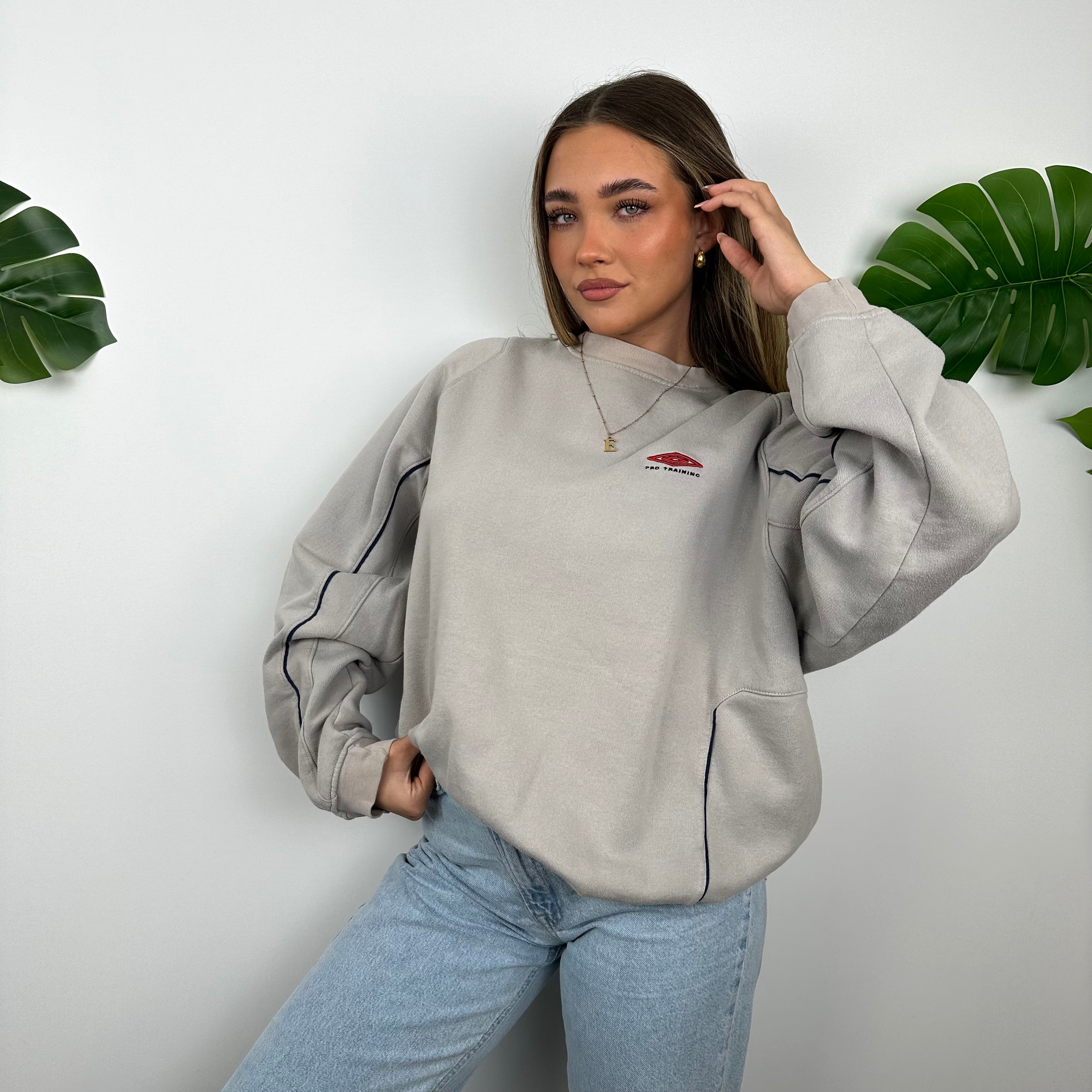 Umbro Grey Embroidered Spell Out Sweatshirt (L)