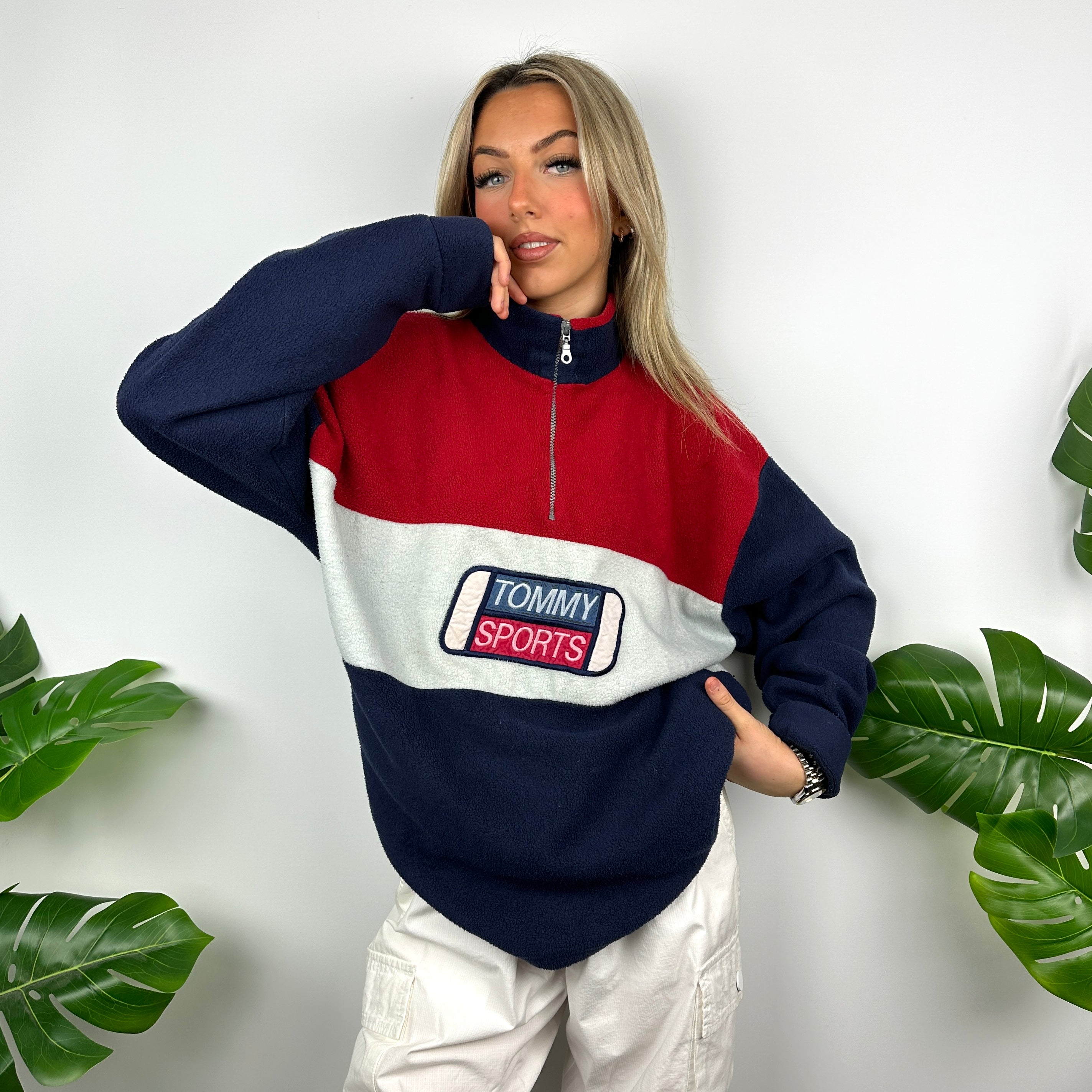 Tommy jeans teddy fleece hot sale sweatshirt