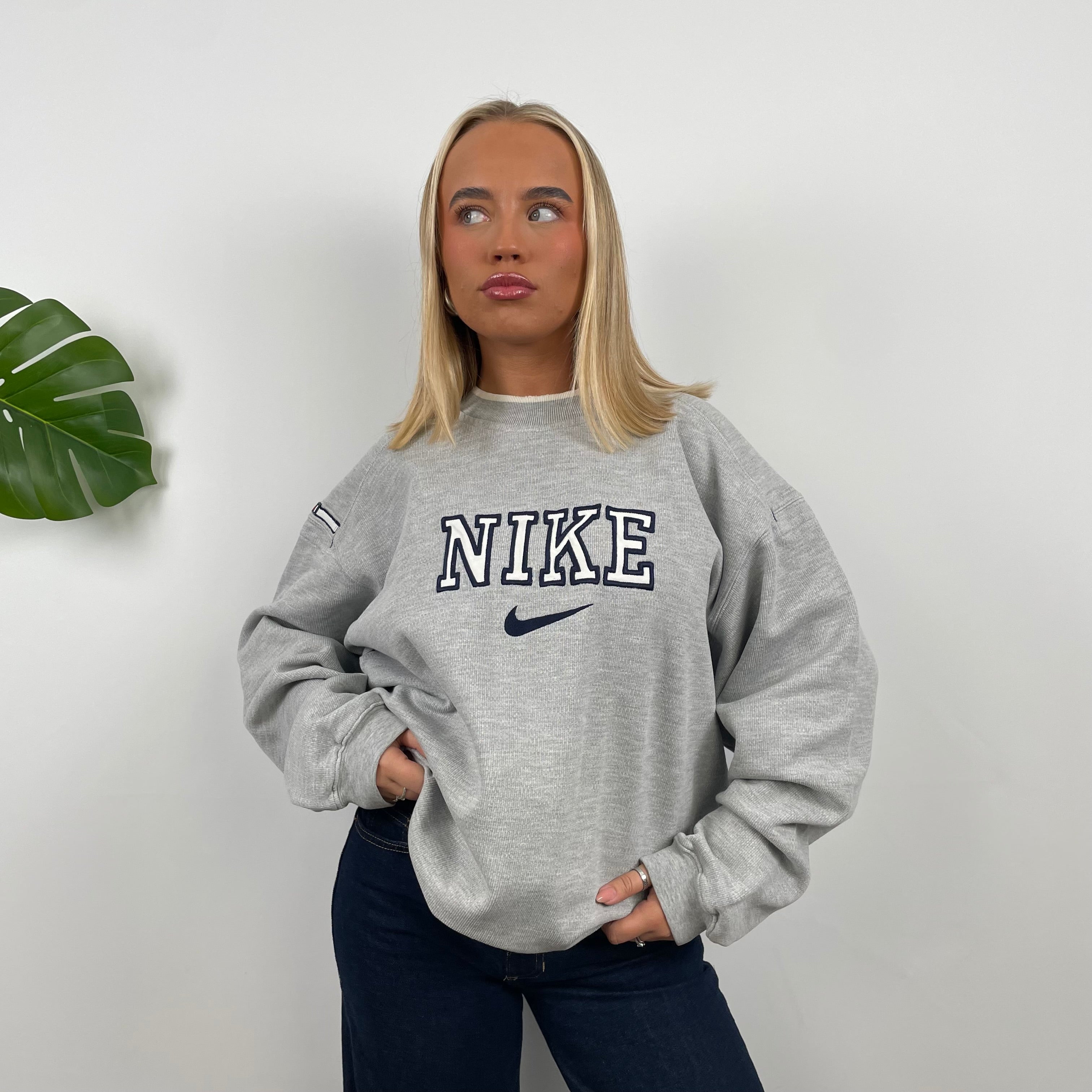 Nike Grey Embroidered Spell Out Sweatshirt (L)