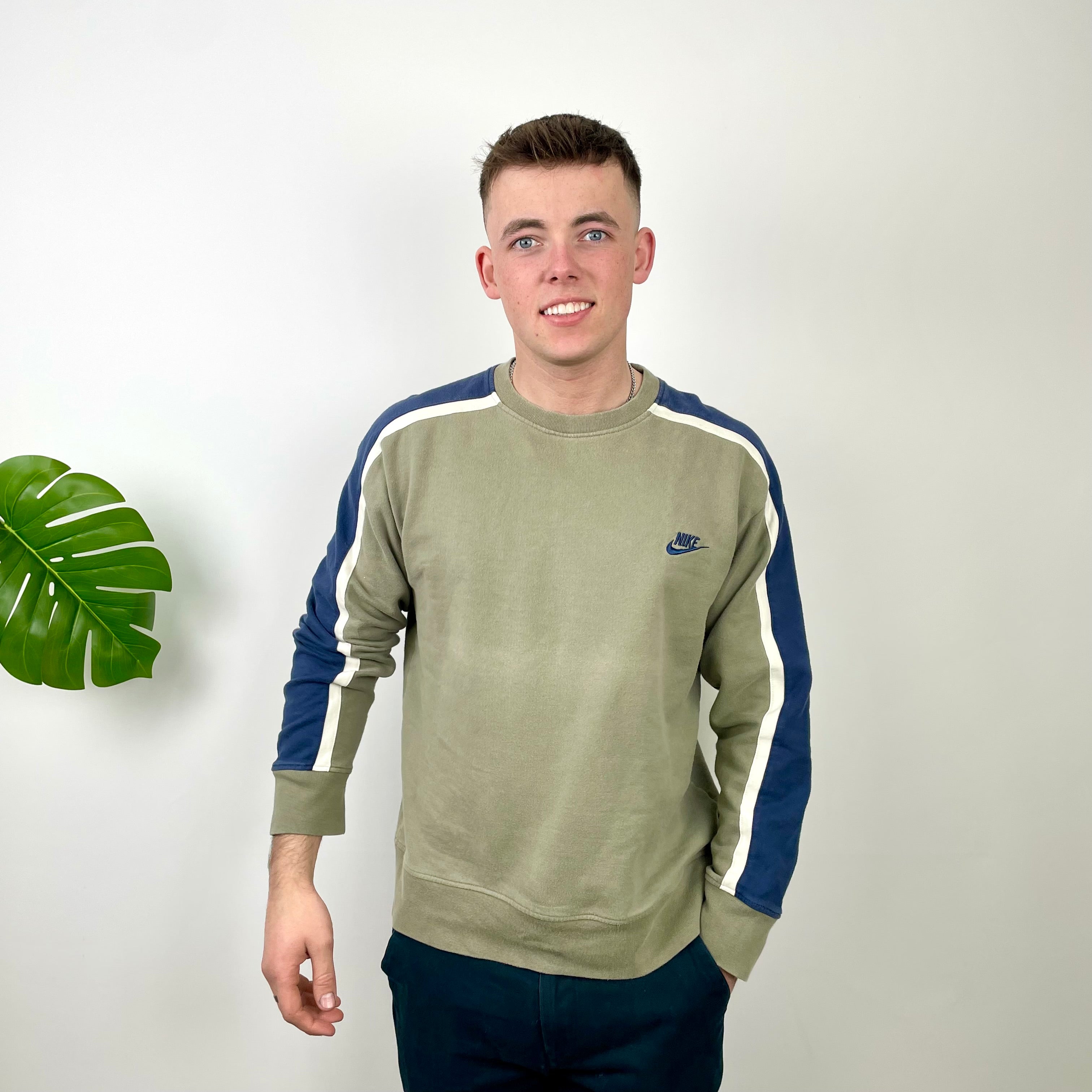 Nike Khaki Embroidered Swoosh Sweatshirt (L)