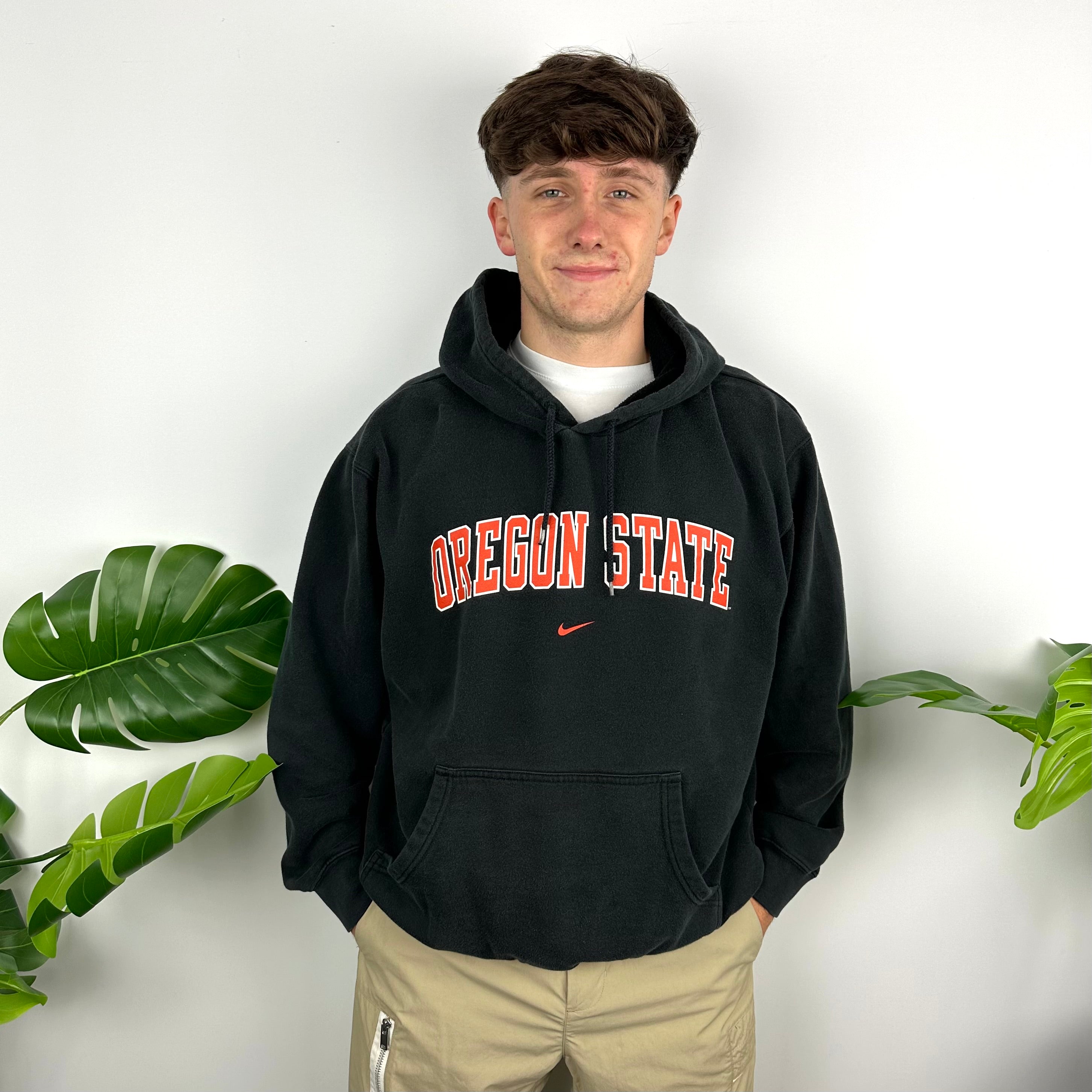 Nike x Oregon State Black Spell Out Hoodie (L) – Jamie Online Vintage