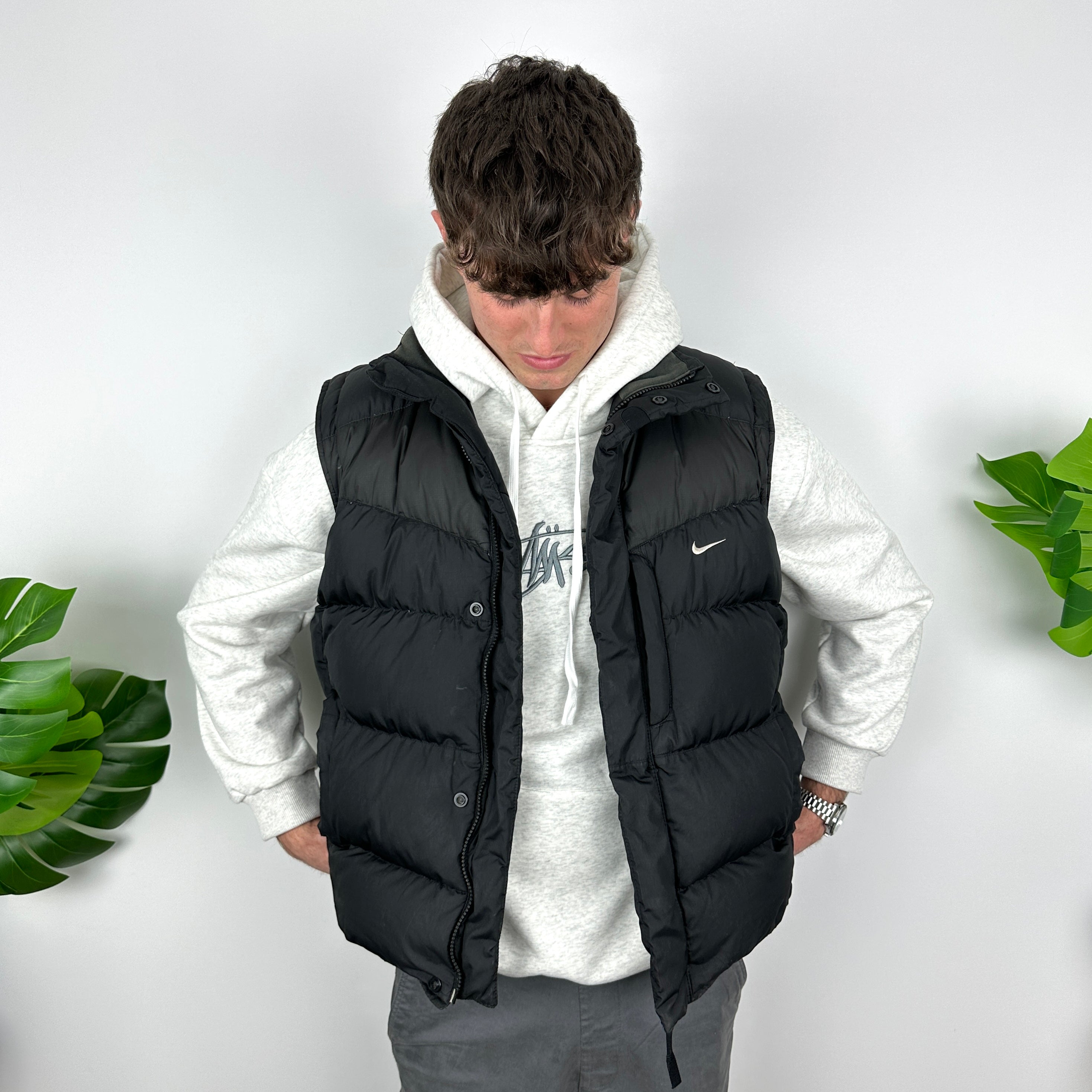 Nike Black Embroidered Swoosh Puffer Gilet (M)