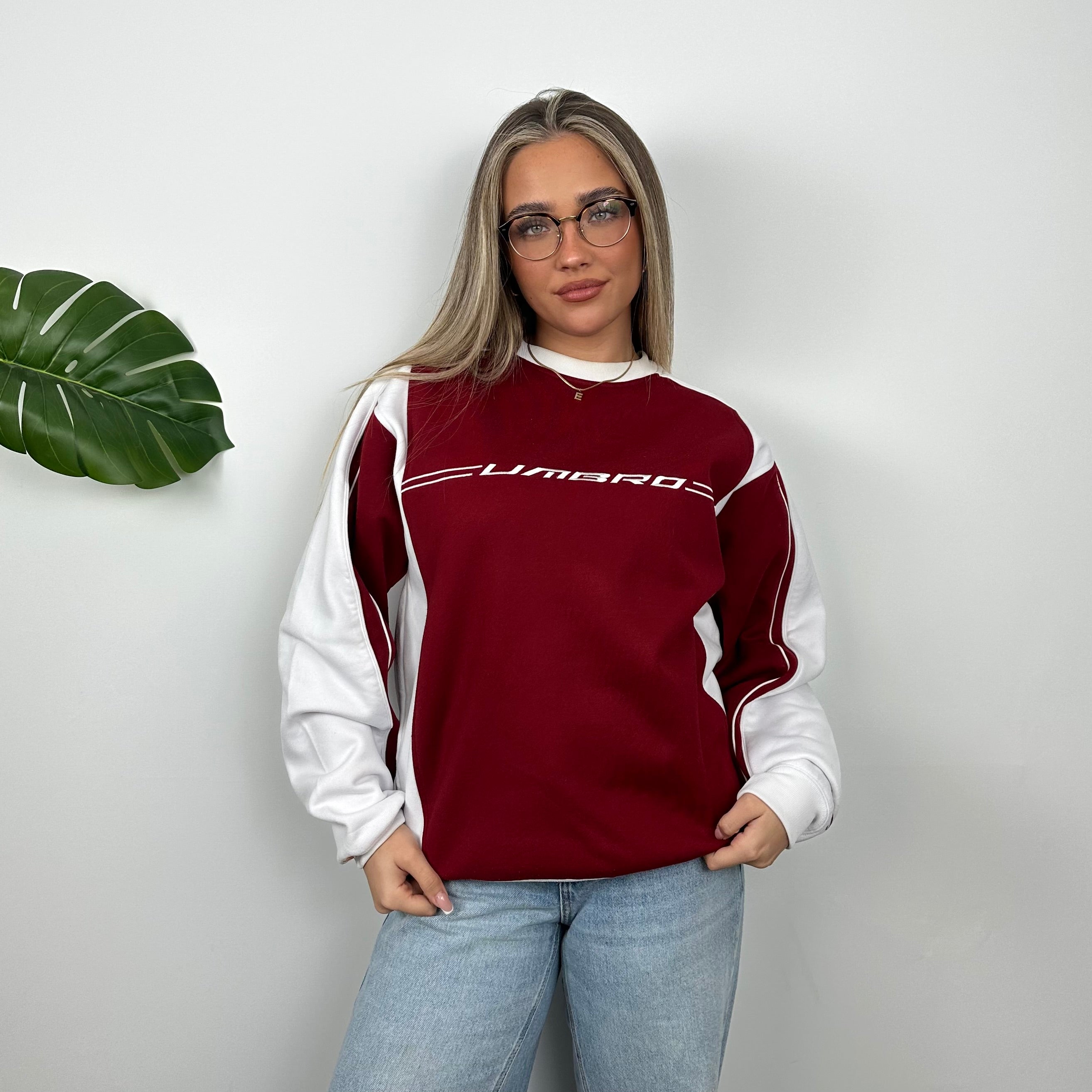 Umbro Red Embroidered Spell Out Sweatshirt (M)