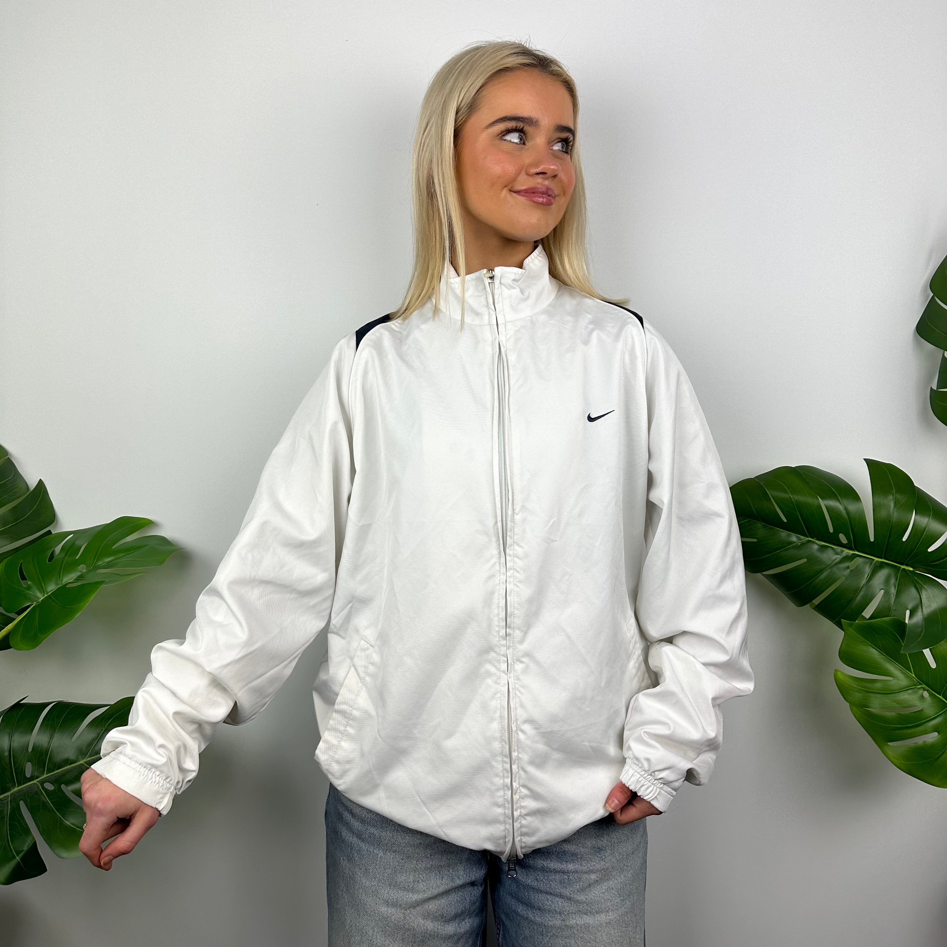 Nike White Embroidered Swoosh Windbreaker Jacket (M)