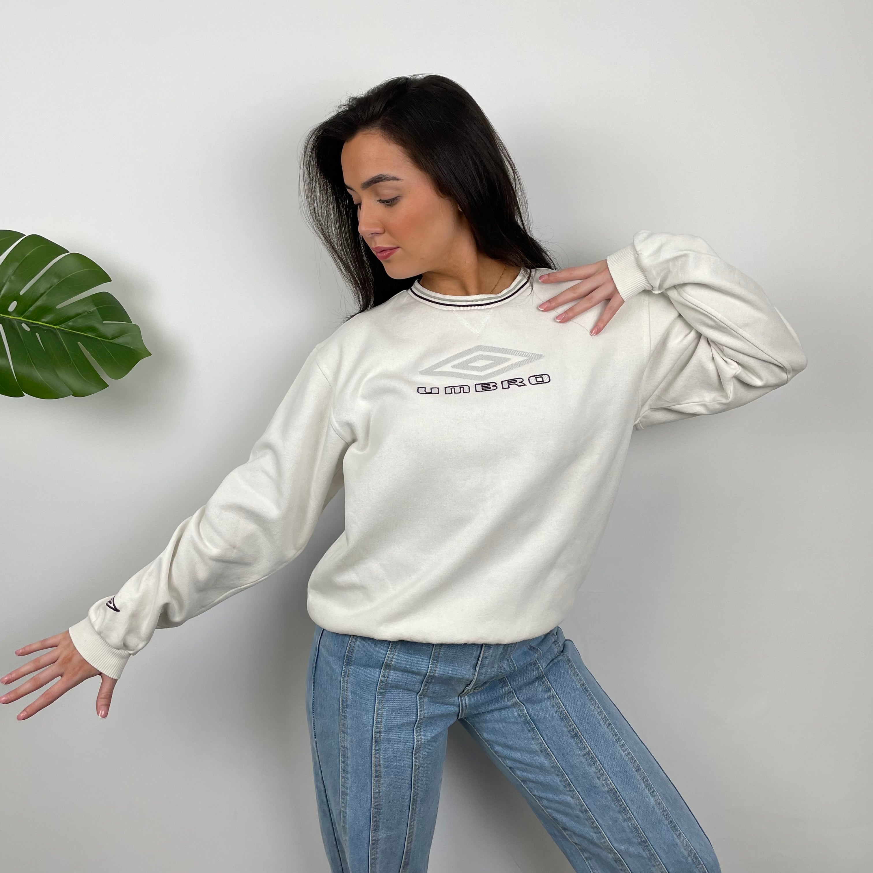 Umbro White Embroidered Spell Out Sweatshirt (S)