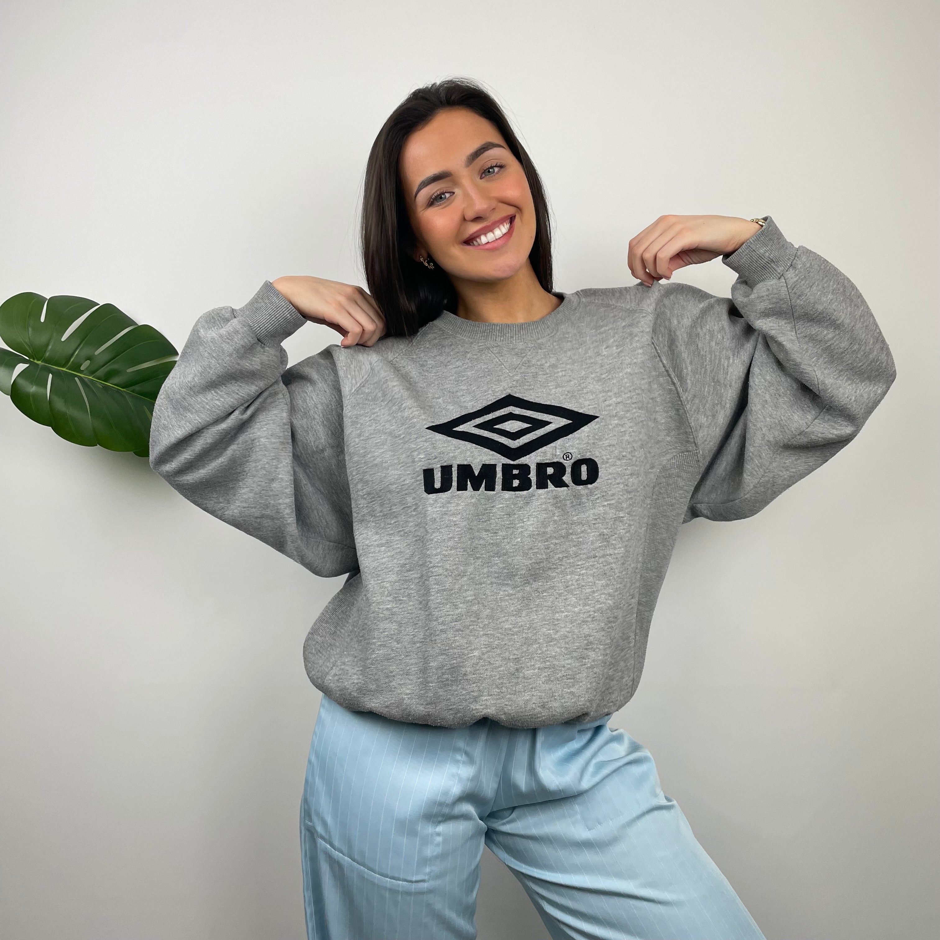 Umbro Grey Embroidered Spell Out Sweatshirt (M)