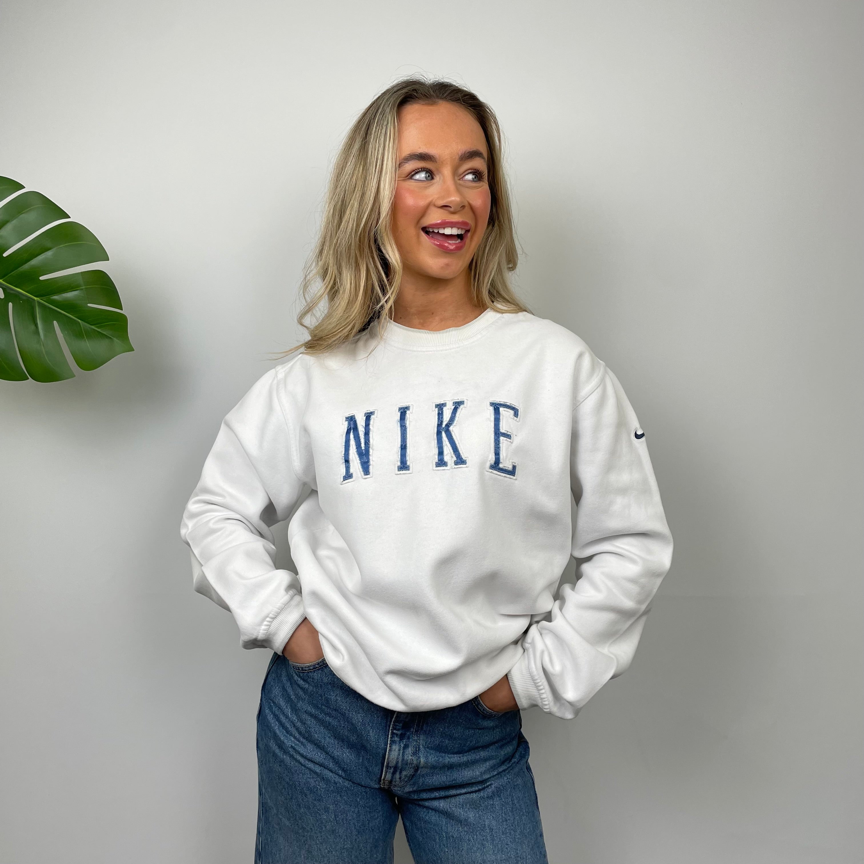 Nike RARE White Embroidered Spell Out Sweatshirt (M)