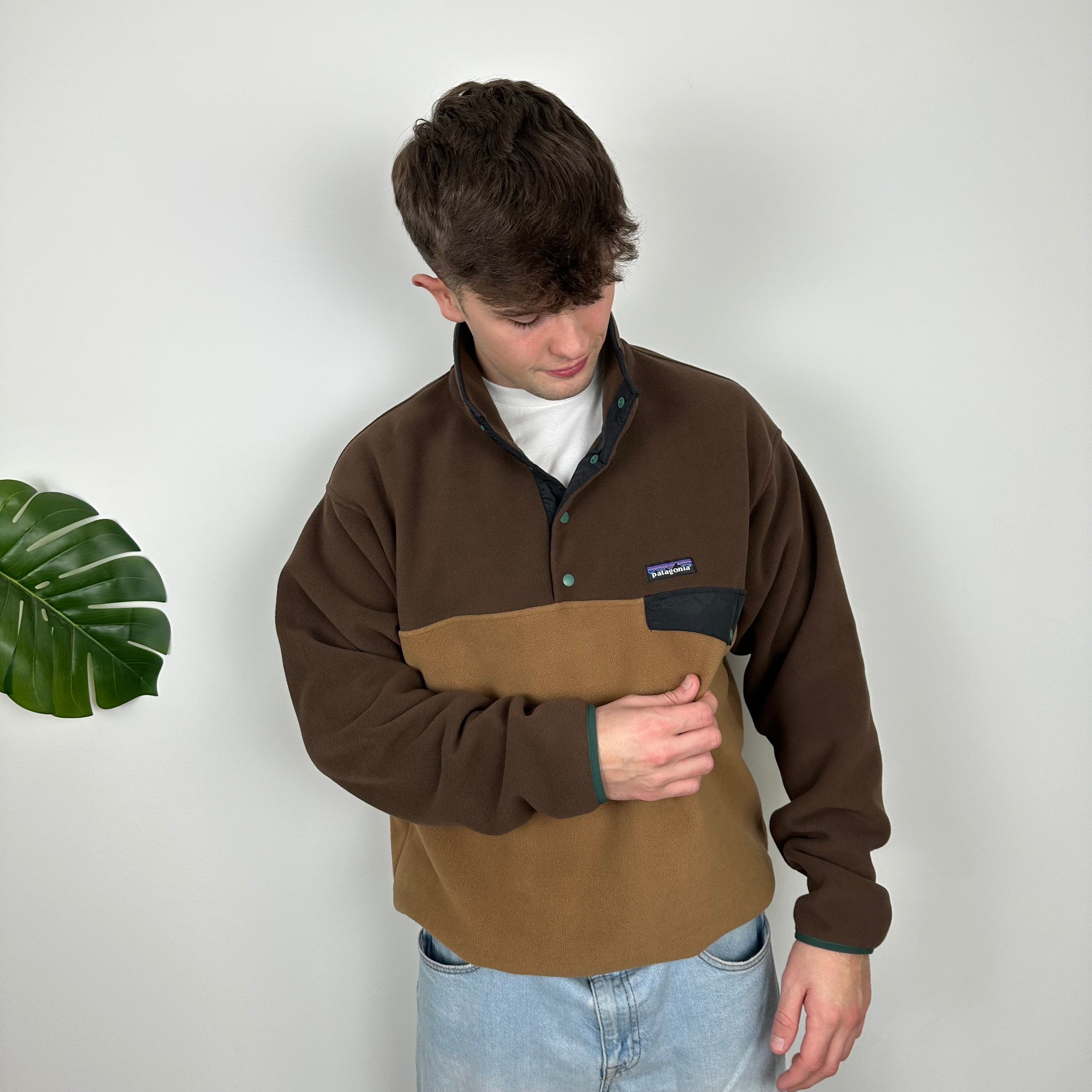 Patagonia Brown Embroidered Spell Out Teddy Bear Fleece Sweatshirt (L)