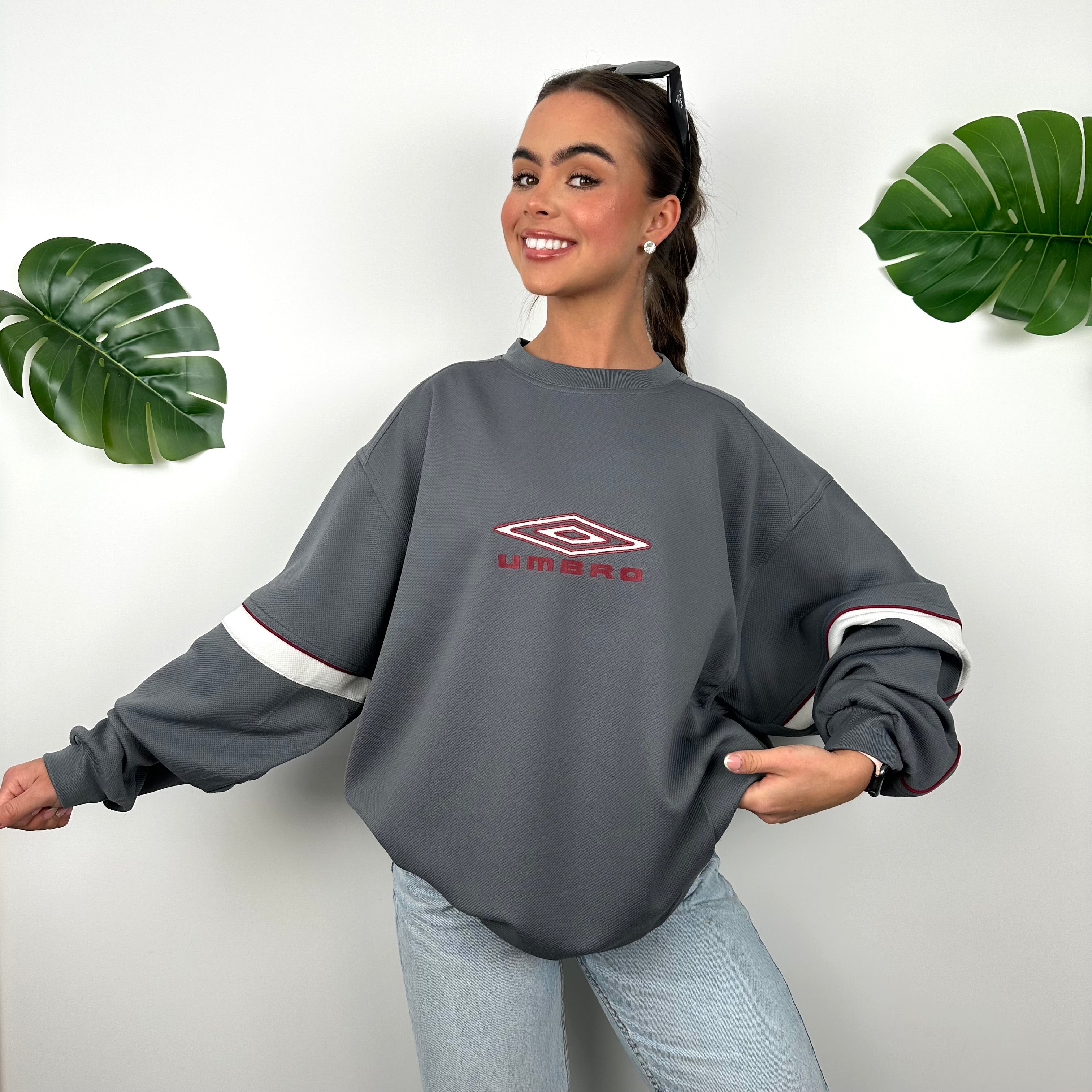 Umbro Grey Embroidered Spell Out Sweatshirt (XXL)