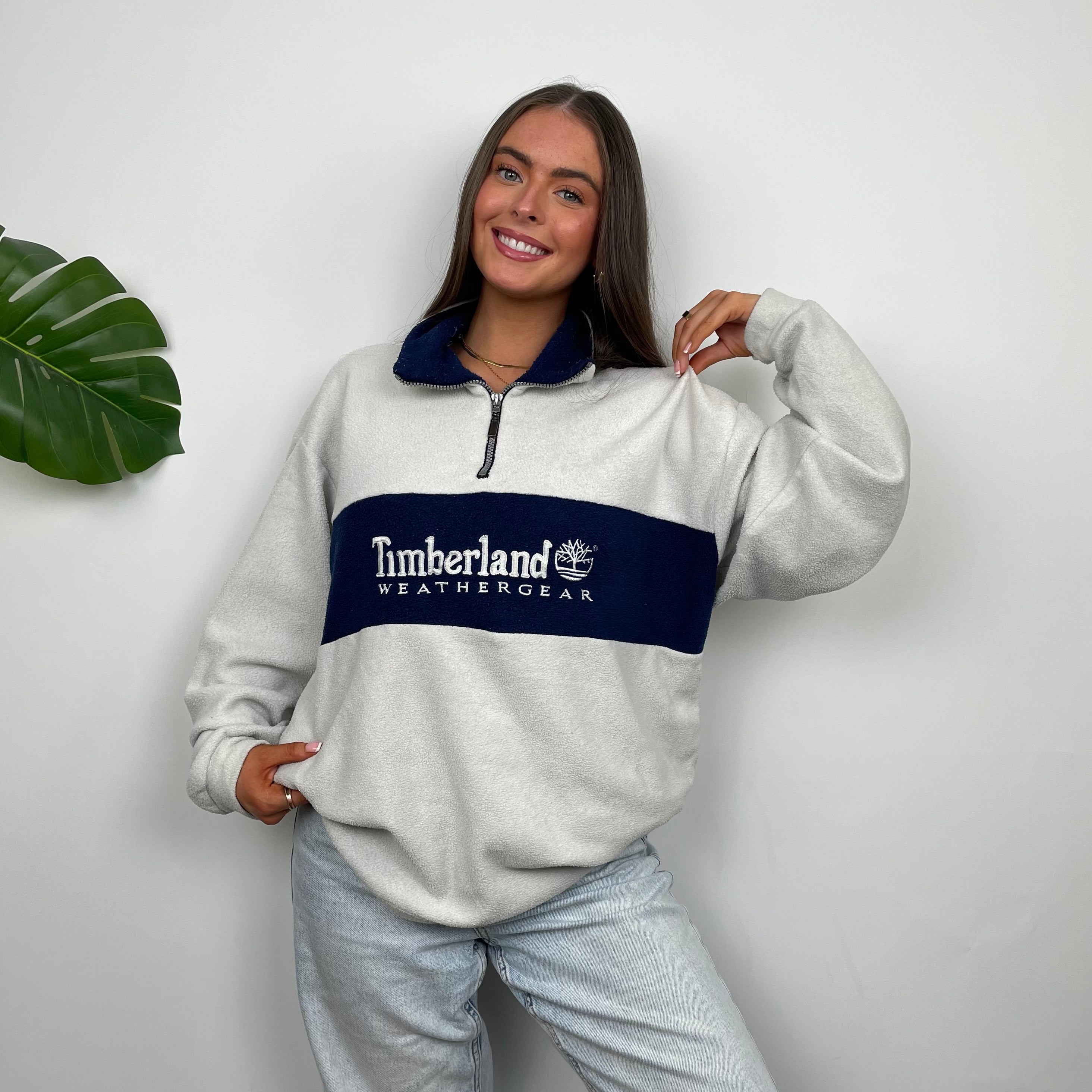 Timberland White & Navy Embroidered Spell Out Teddy Bear Fleece Quarter Zip Sweatshirt (M)