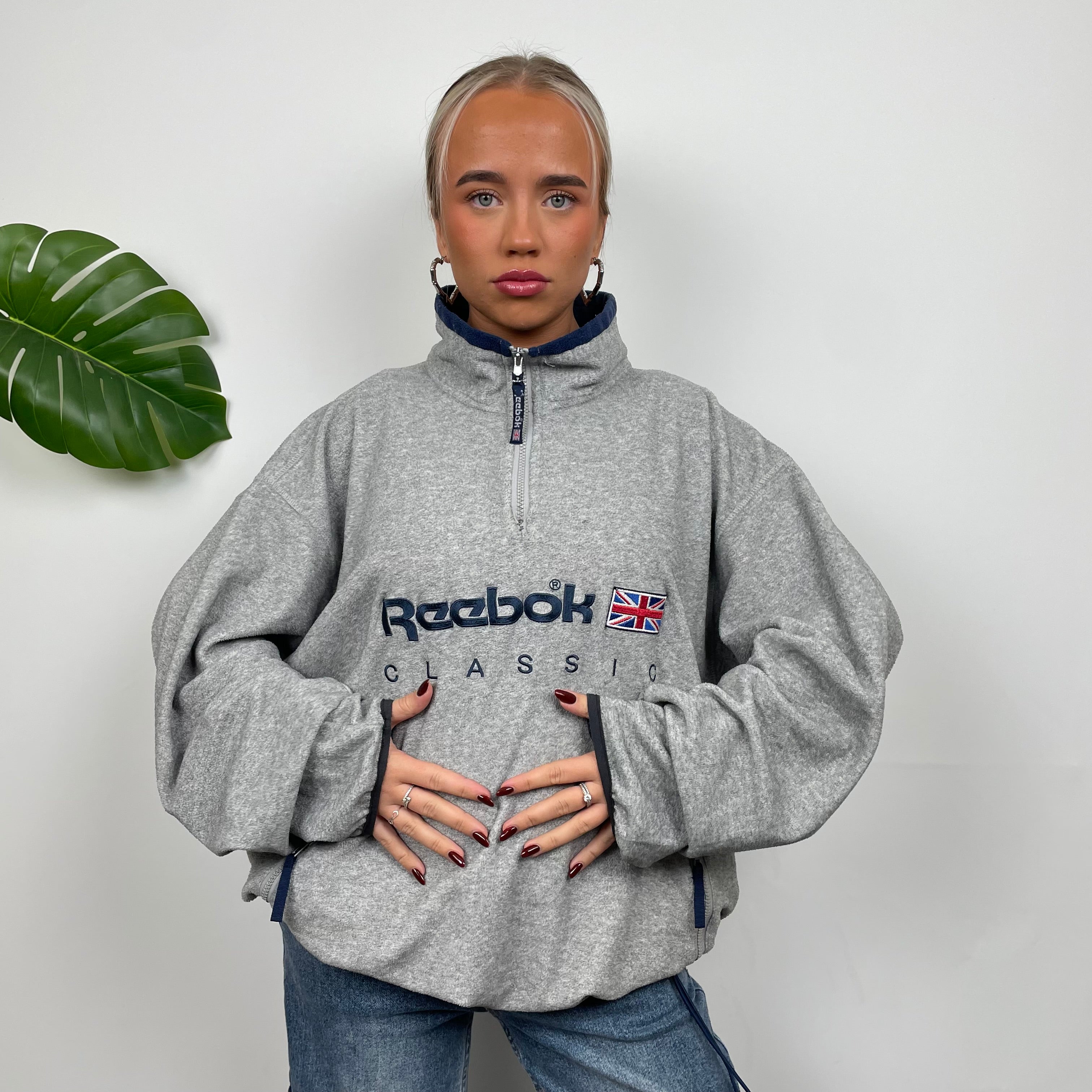 Reebok RARE Grey Embroidered Spell Out Teddy Bear Fleece Quarter Zip Sweatshirt (L)