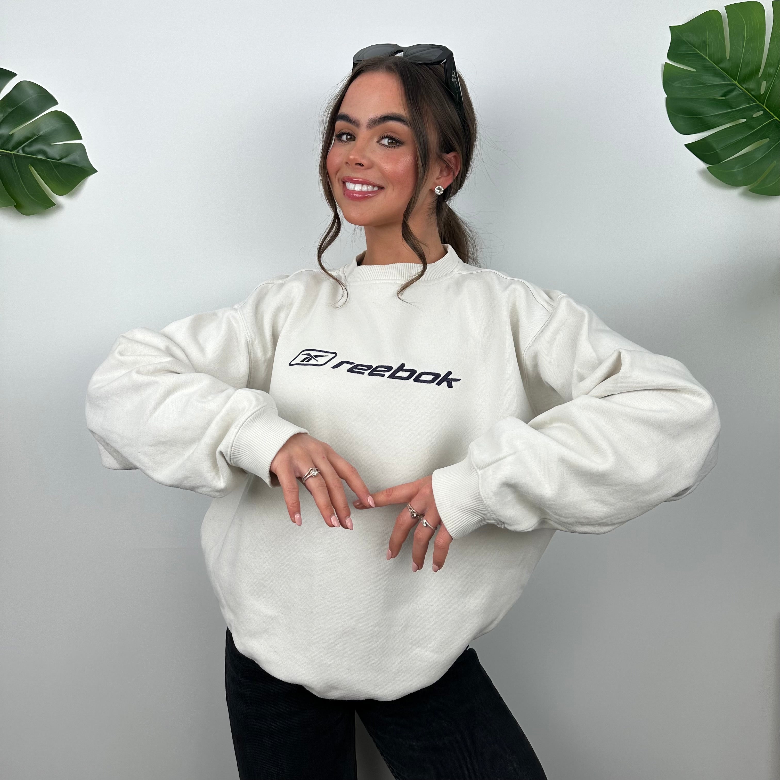 Reebok White Embroidered Spell Out Sweatshirt (M)