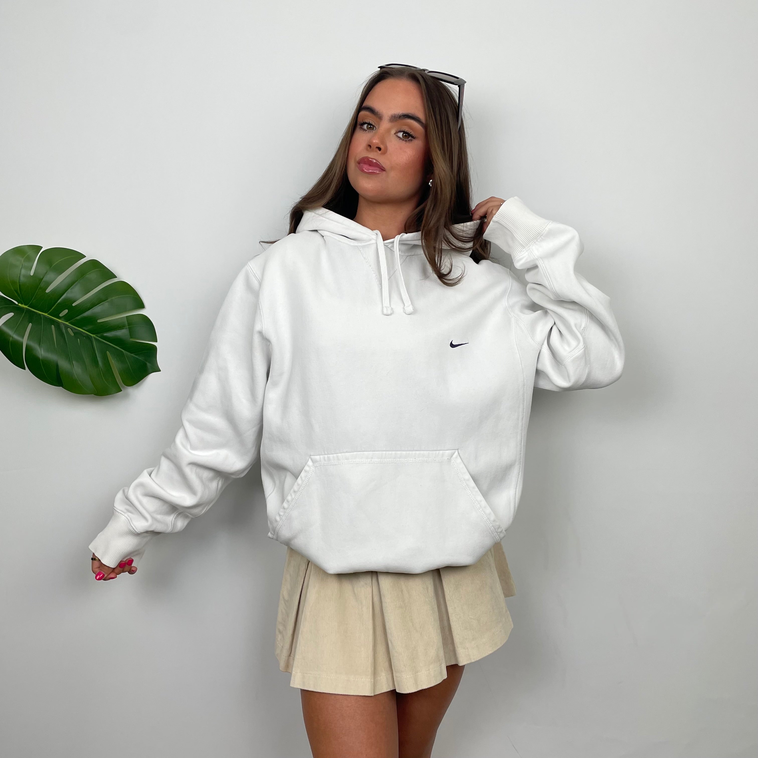 Nike White Embroidered Swoosh Hoodie (L)