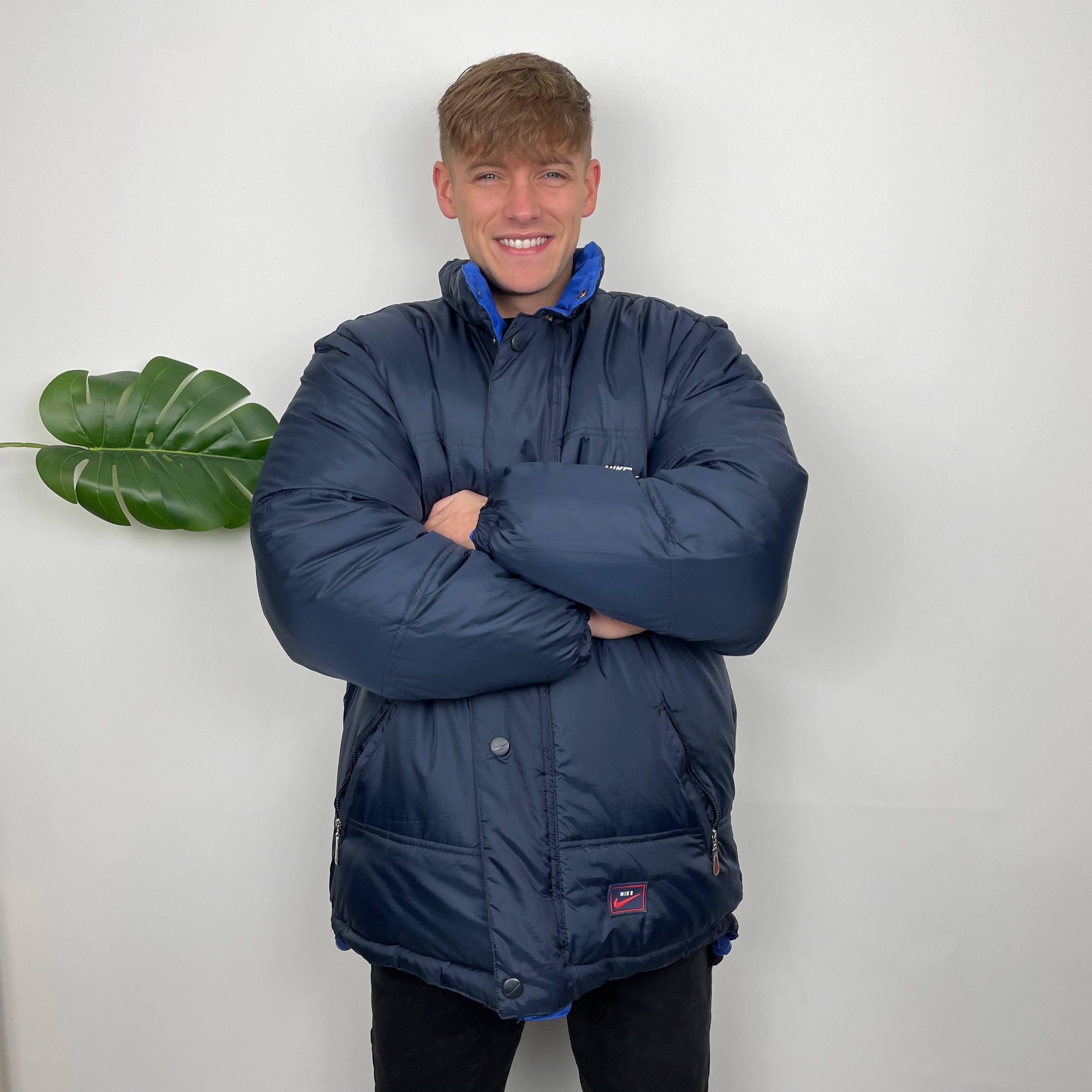 Nike Reversible Embroidered Swoosh Puffer Jacket (XXL)