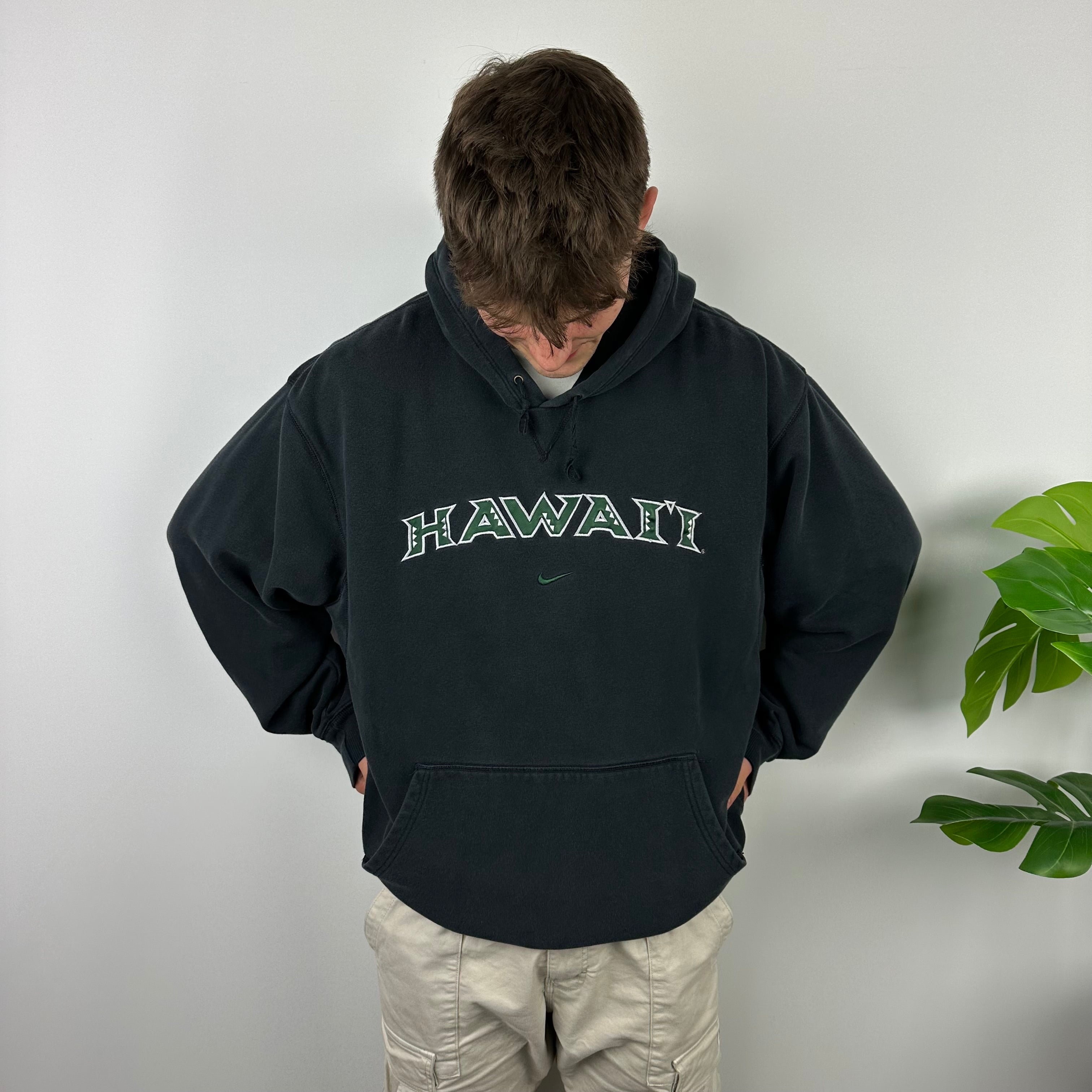 Nike X Hawaii Black Embroidered Spell Out Hoodie (XXL)