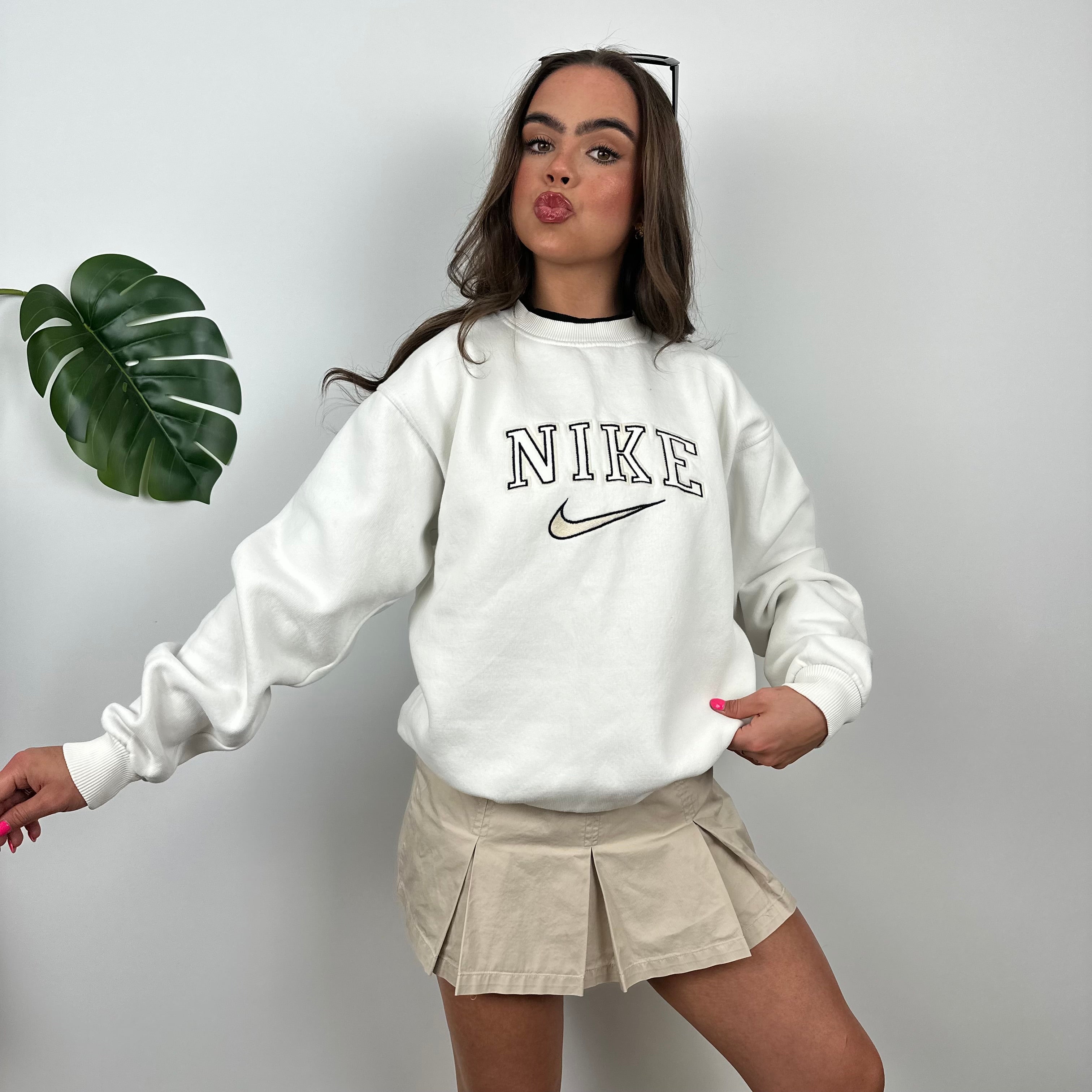 Nike White Embroidered Spell Out Sweatshirt (M)