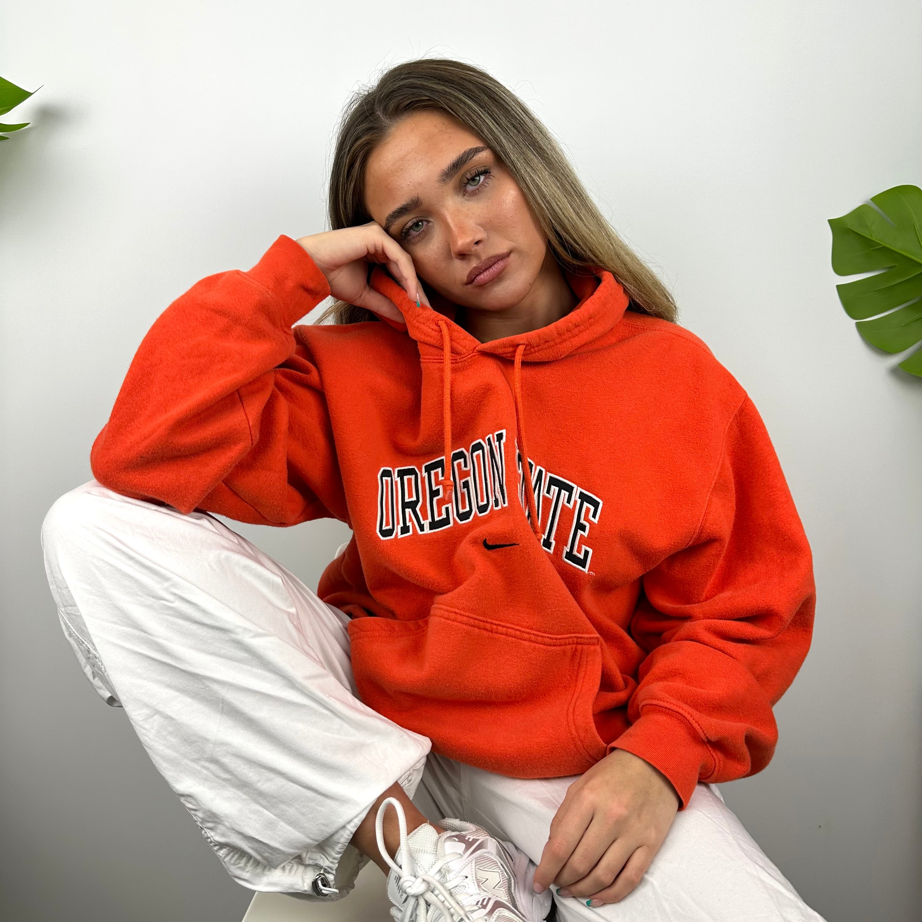 Nike x Oregon State Orange Embroidered Spell Out Hoodie (S)