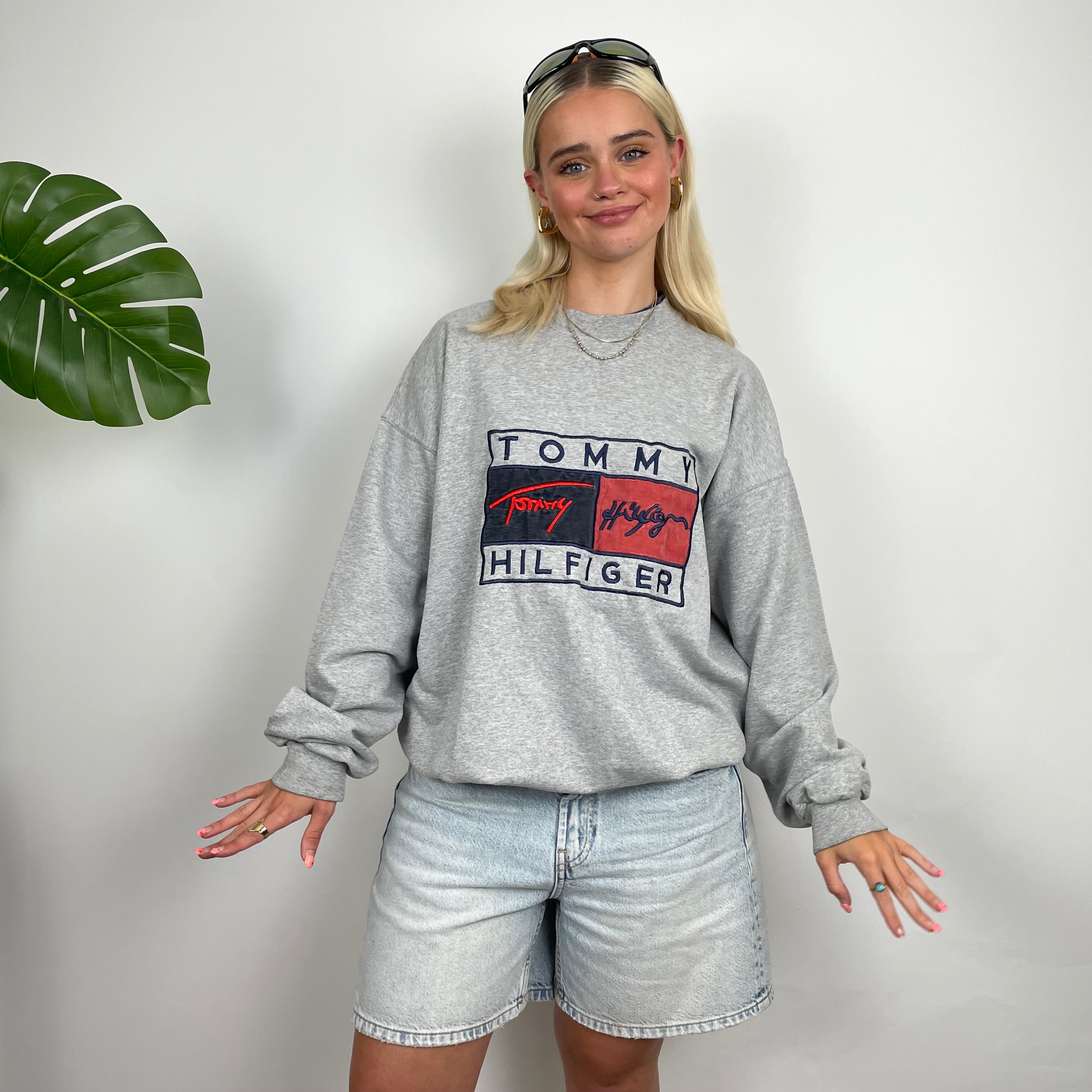 Tommy Hilfiger Grey Embroidered Spell Out Sweatshirt (XL)