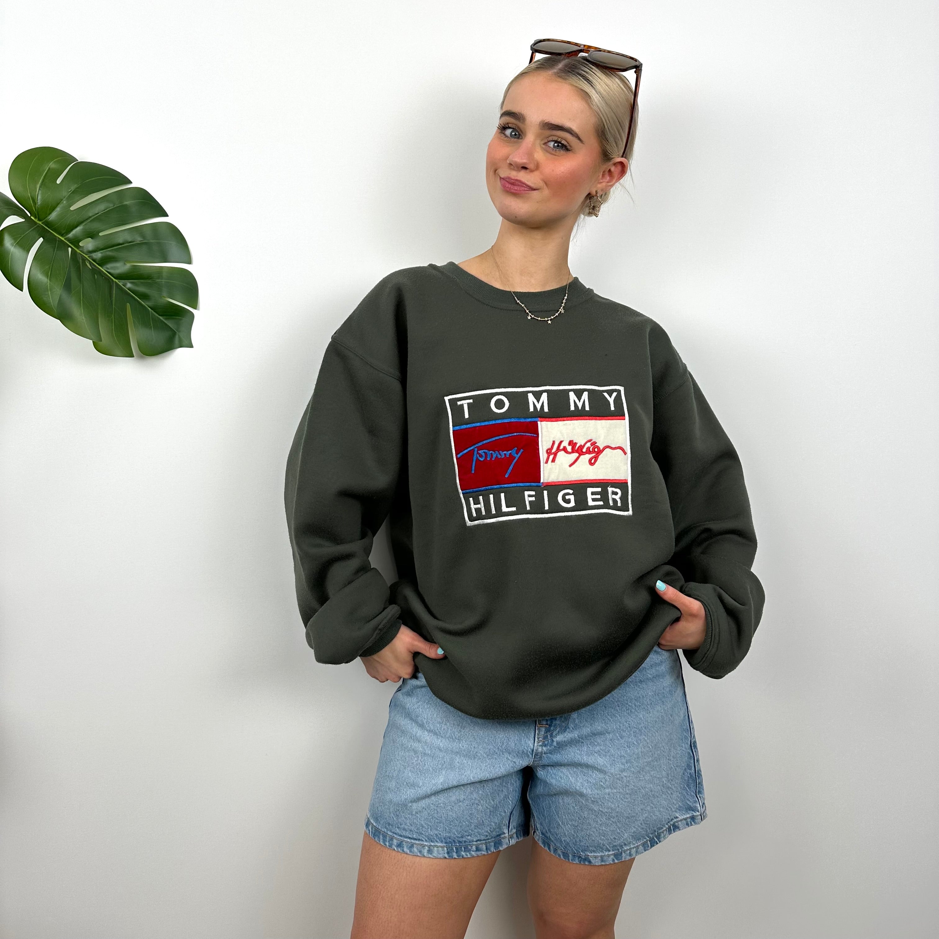 Tommy Hilfiger Green Embroidered Spell Out Sweatshirt (L)