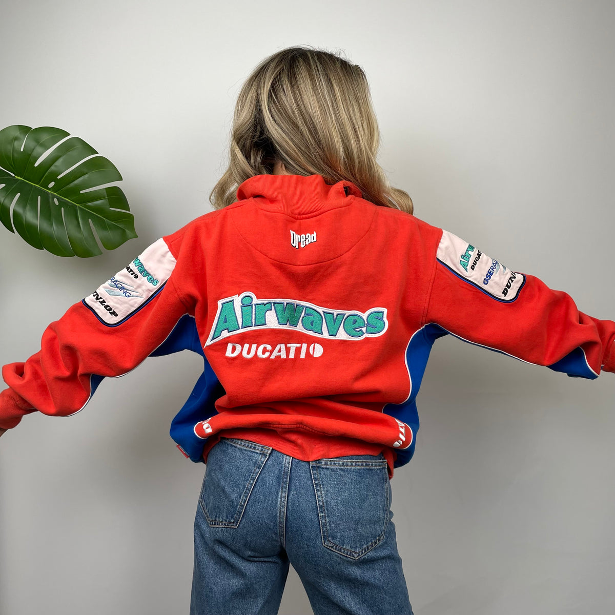 Airwaves Racing Embroidered Zip Up hoodie Jacket (L) – Jamie Online Vintage