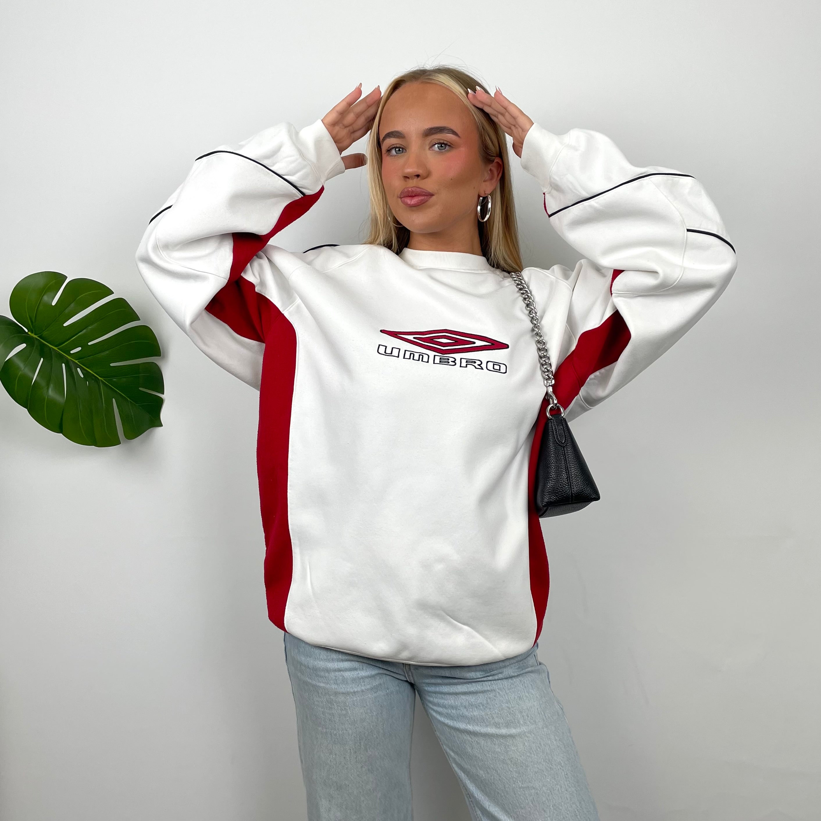 Umbro White Embroidered Spell Out Sweatshirt (XL)